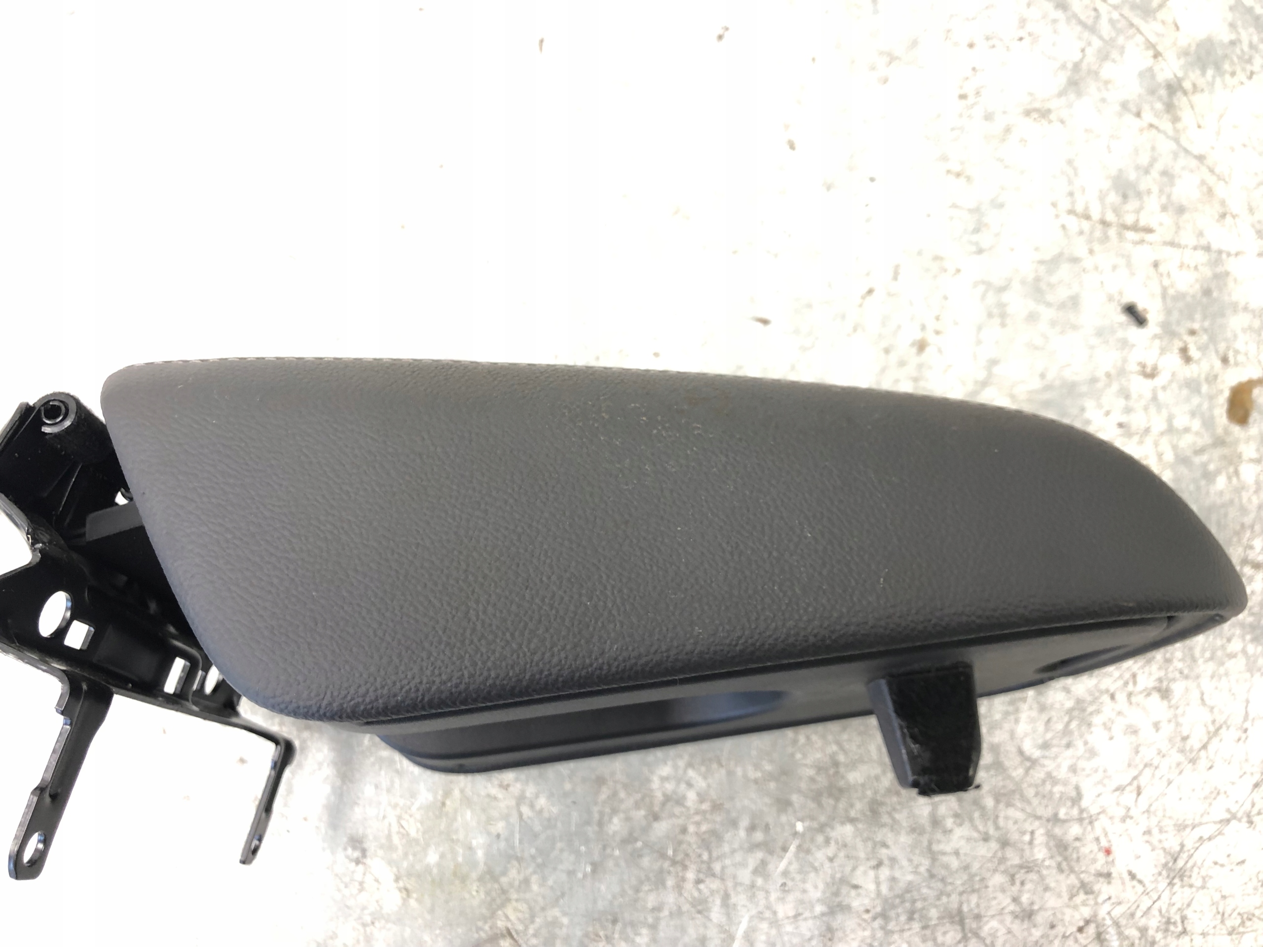armrest leather FORD KUGA MK2 F1CB-R045C74-AMW