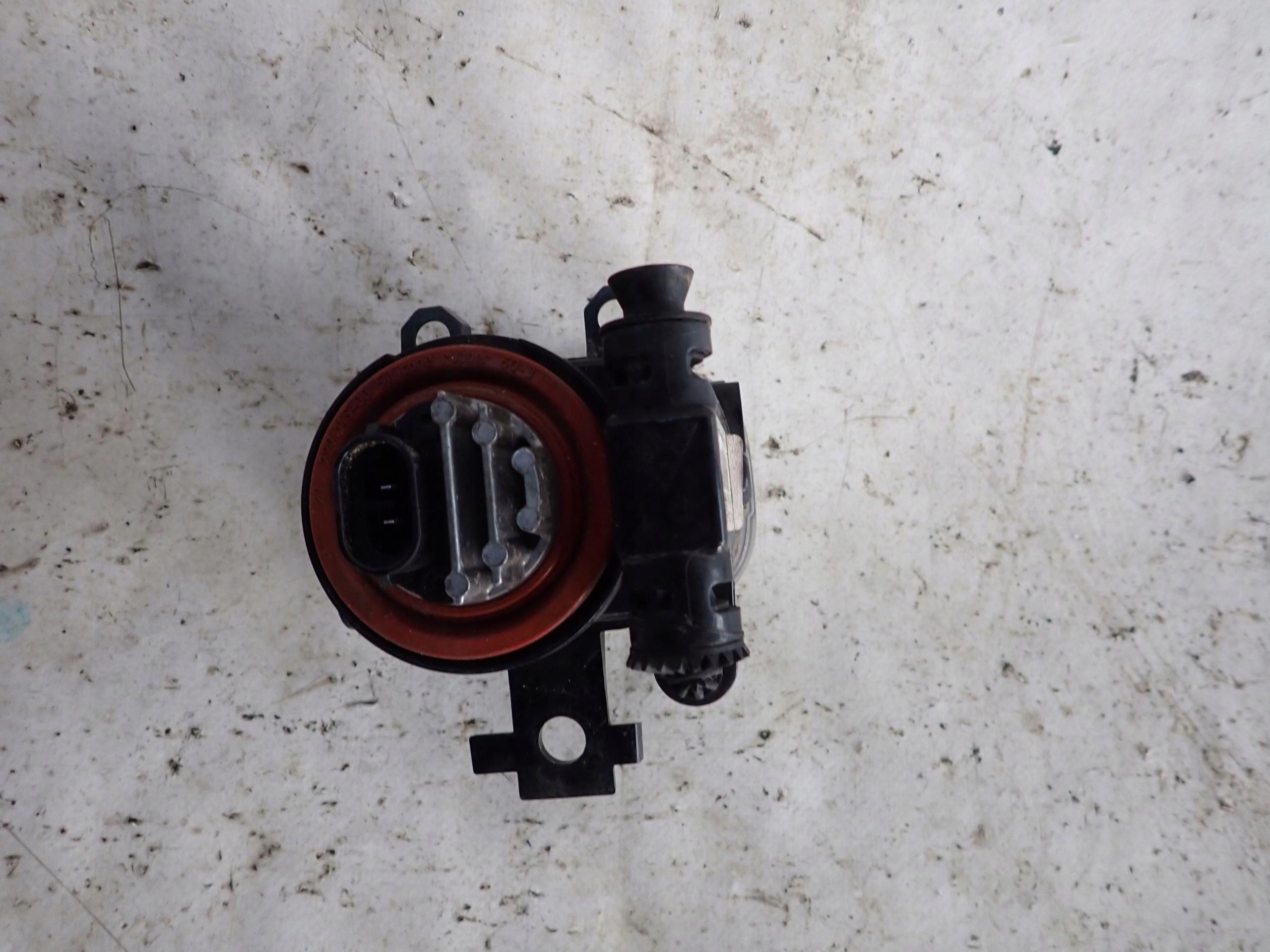 RENAULT CLIO V 19- nebelscheinwerfer rechts 261504122R