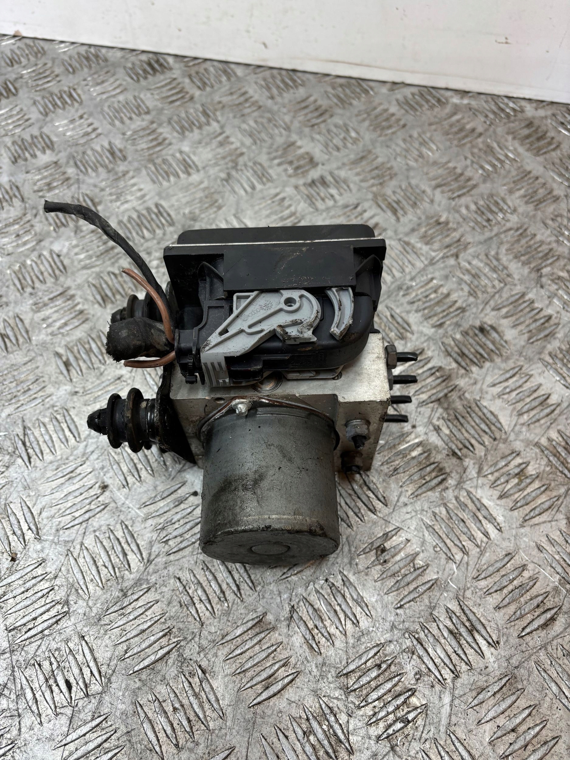 Pompa ABS AUDI Q5 8R0 0265236148