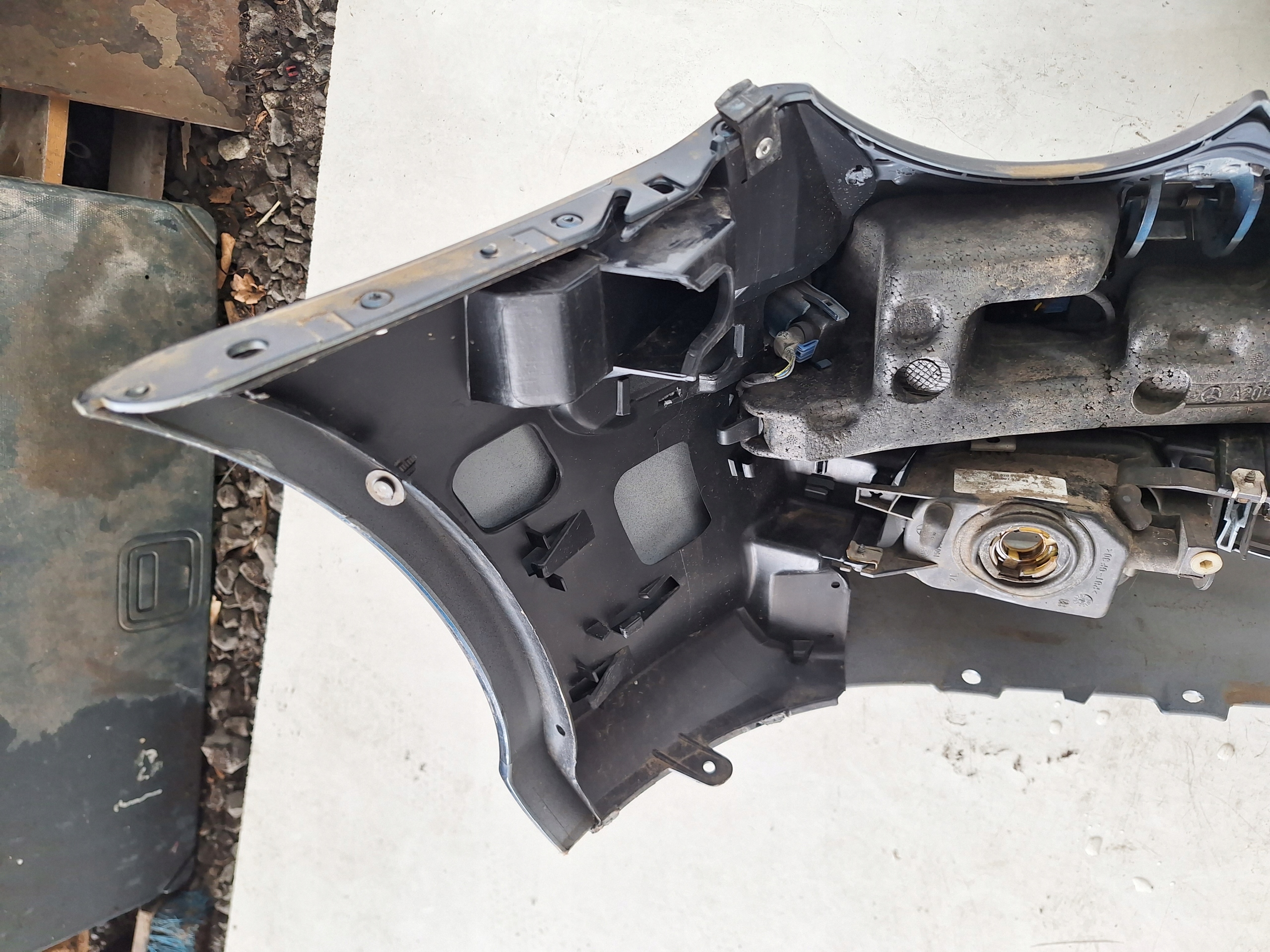 MERCEDES CLK W209 02-06 bumper + XENON + PDC