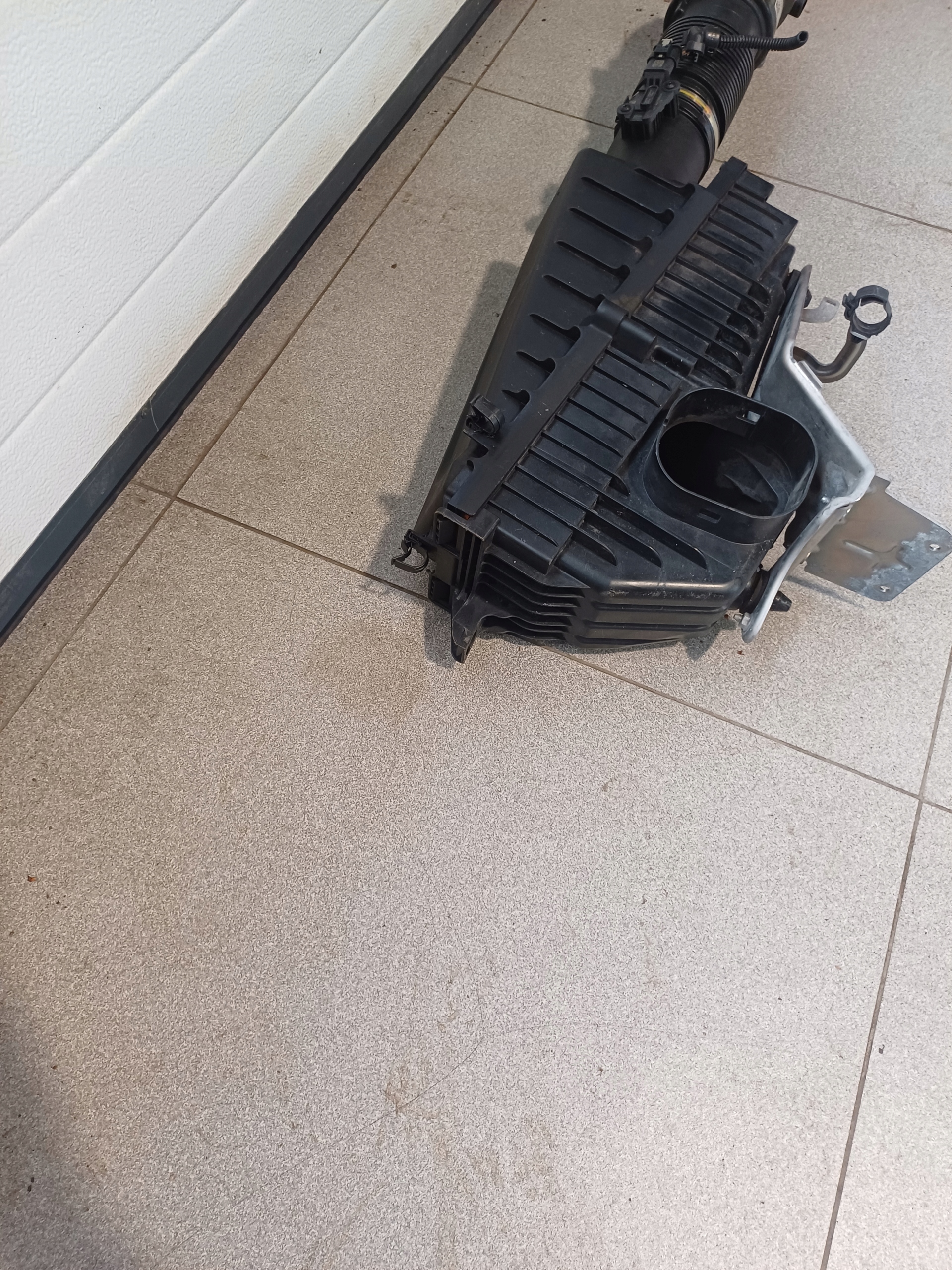 Gehäuse filter luft ALFA ROMEO STELVIO 50553879
