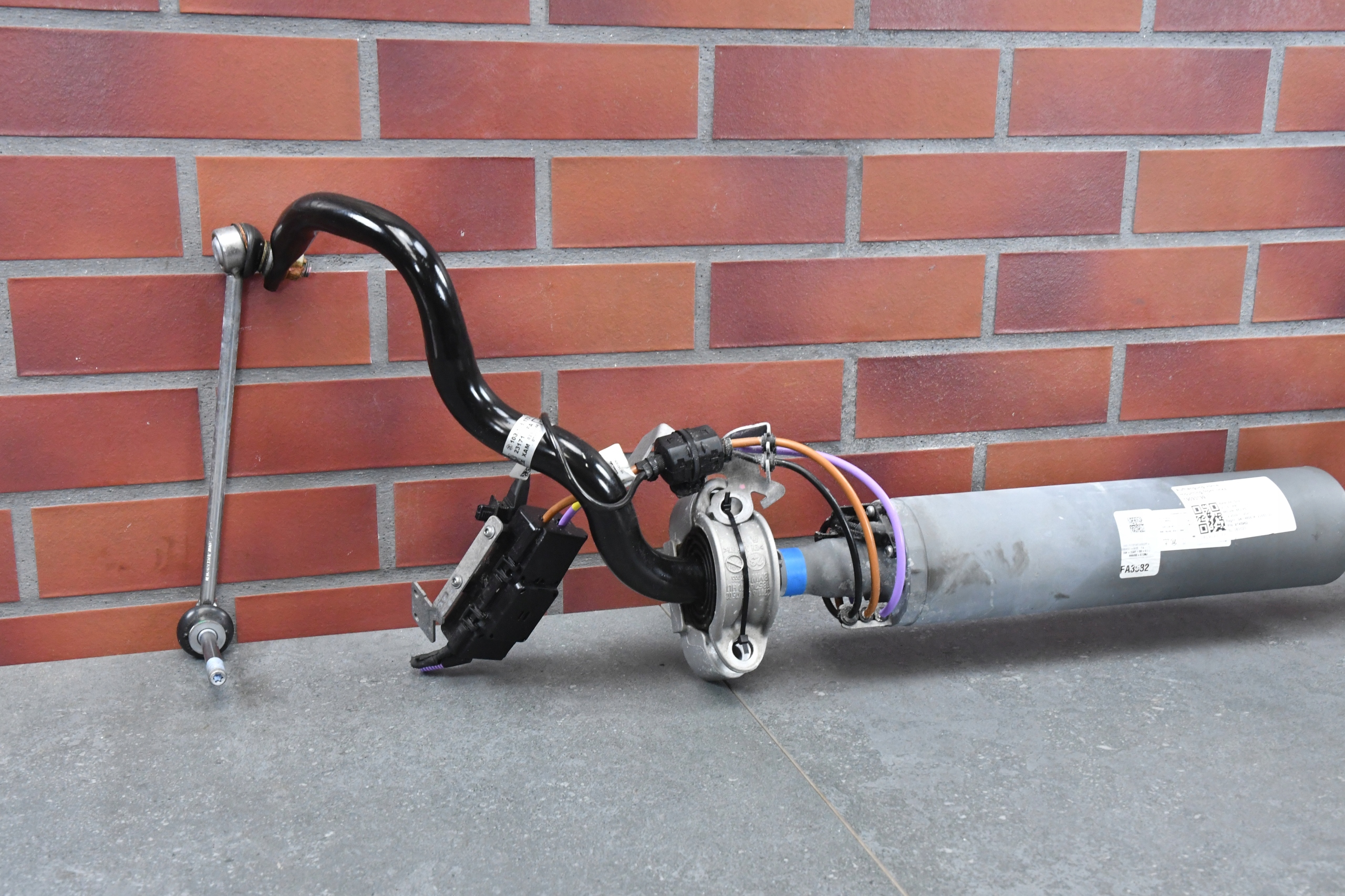 STABILIZATOR front front DYNAMIC DRIVE AKTYWNY BMW XM G09 82km