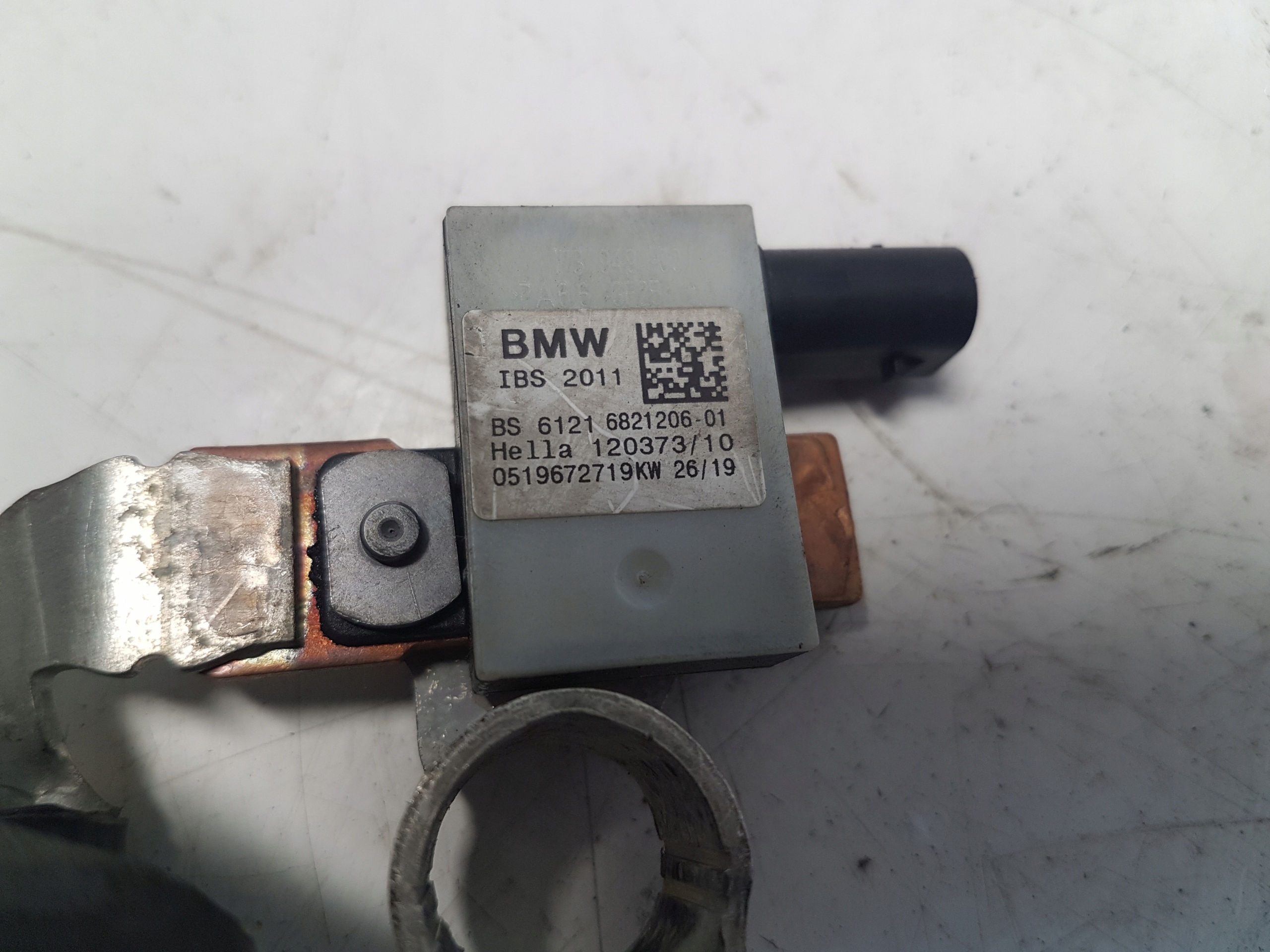 BMW 2 F46 Batteriemanagement Sensor 6821206