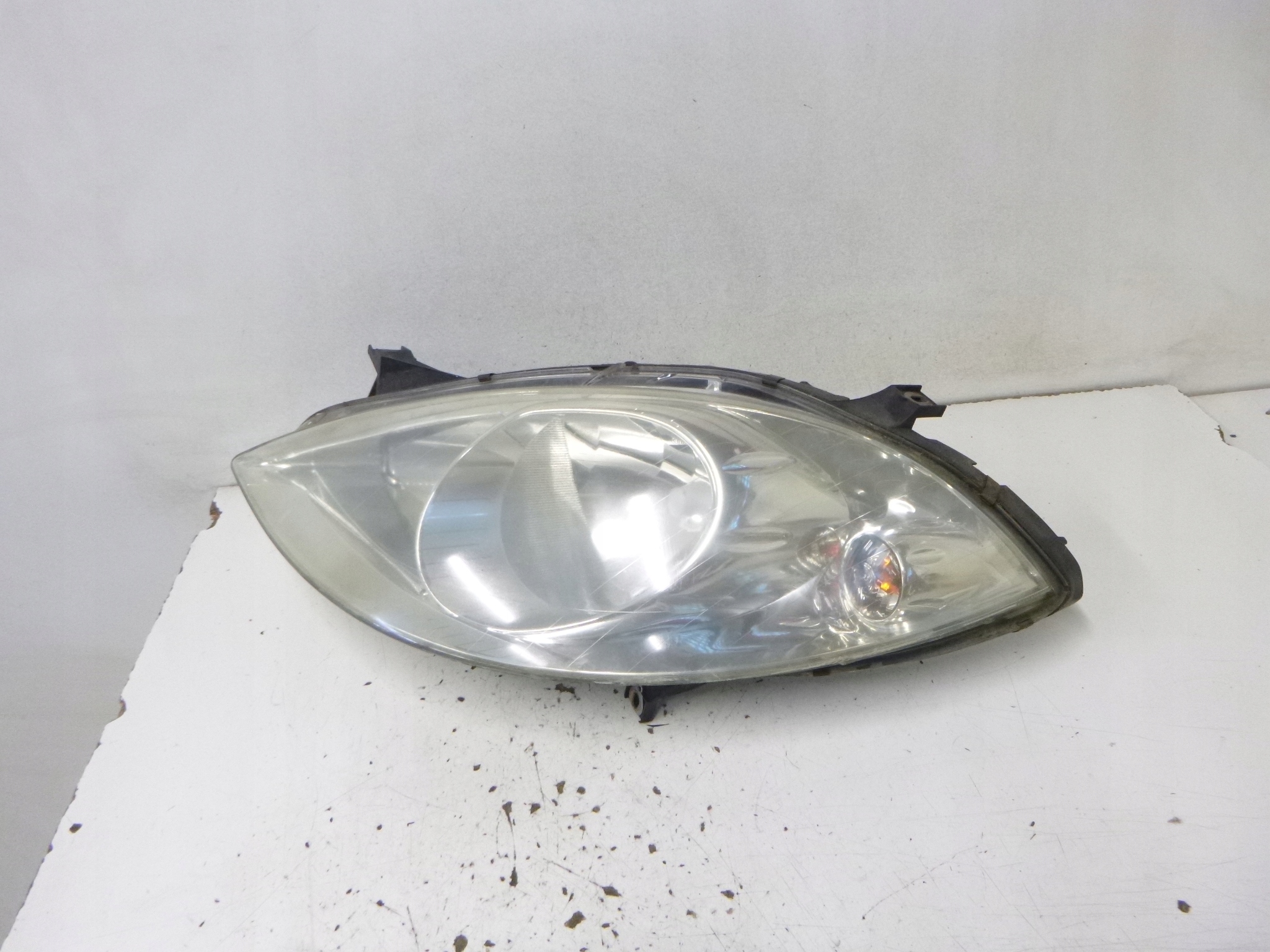 light front Mercedes W169 2006r. 0301197201