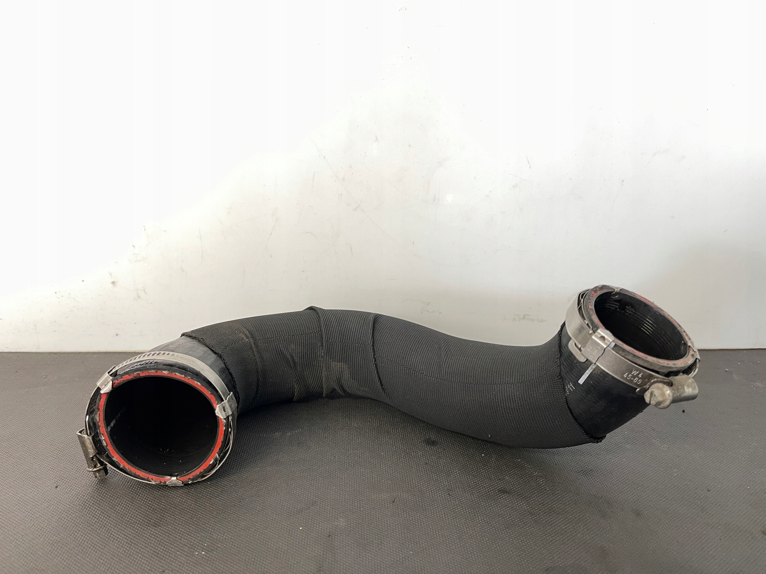 AUDI A6 C7 4G 3.0 TDI cijev prijenos interkulera 4G0145738AA
