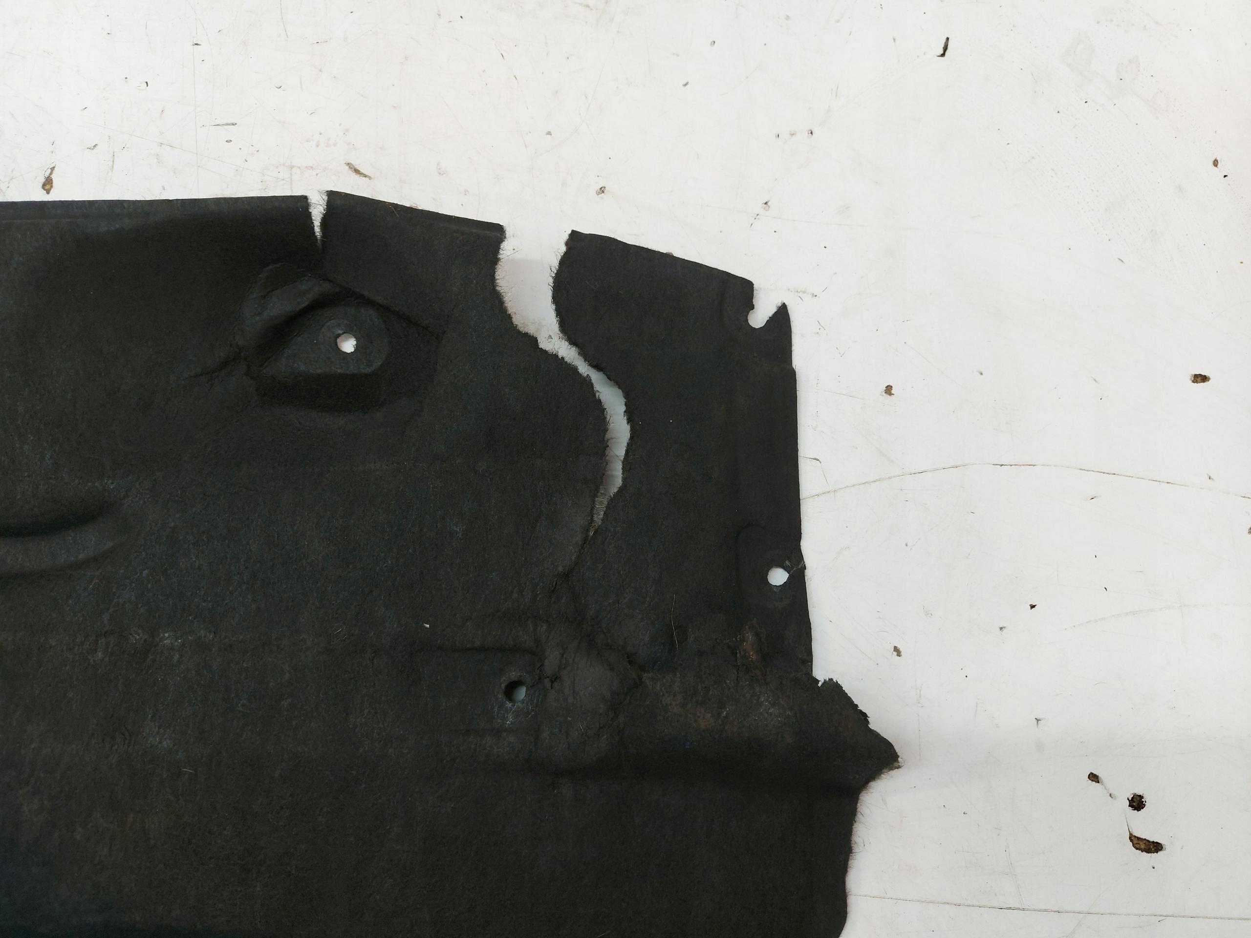 BMW U06 220d abdeckung Blende Abdeckung PODOWZIA links heck