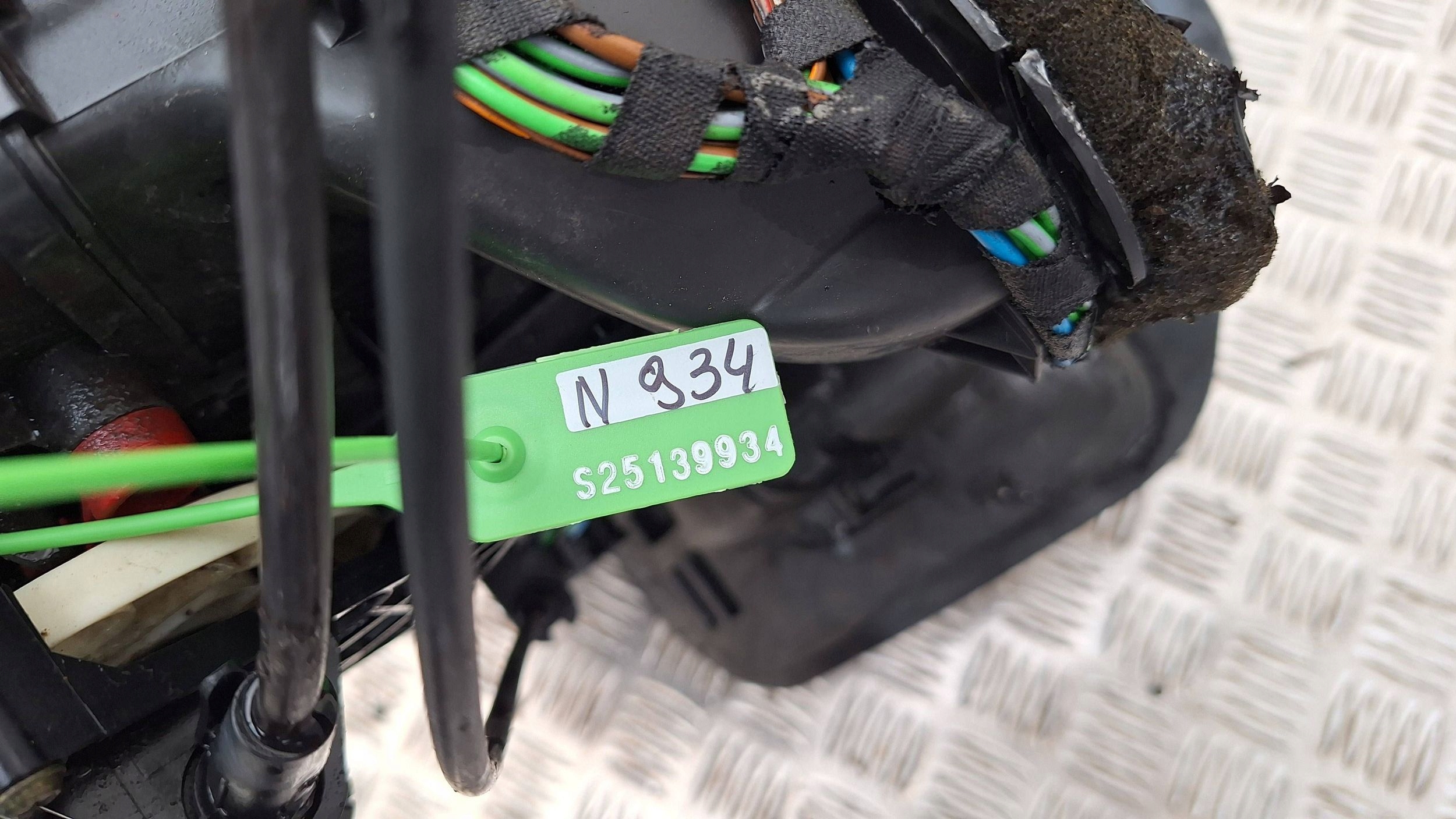 ohřívač ventilátor klími KPL 8391243 BMW E36