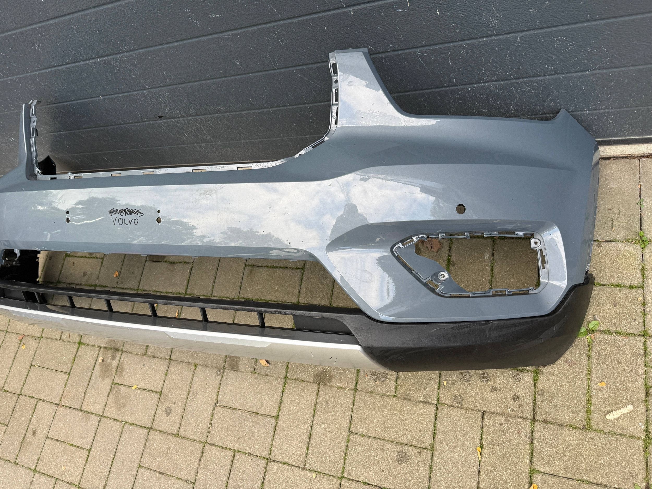 Volvo Xc40 Xc-40 18- bumper front front