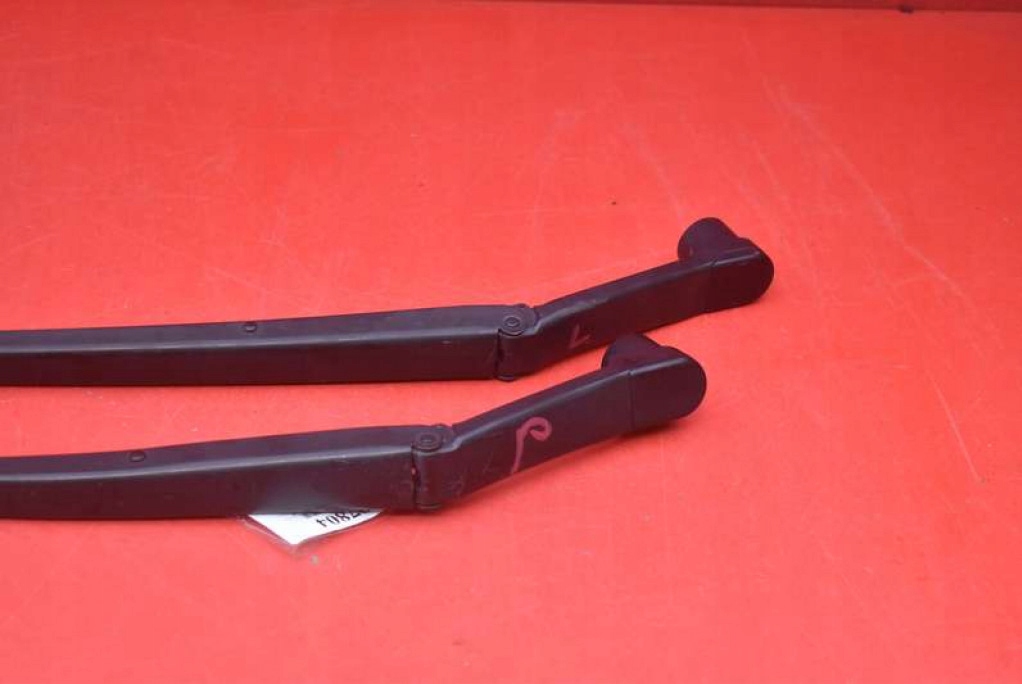 wiper arm front EU MAZDA CX-7 09-12