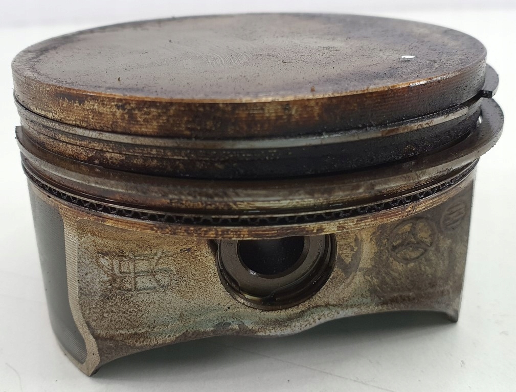 ПОРШЕНЬ OPEL CORSA X15E