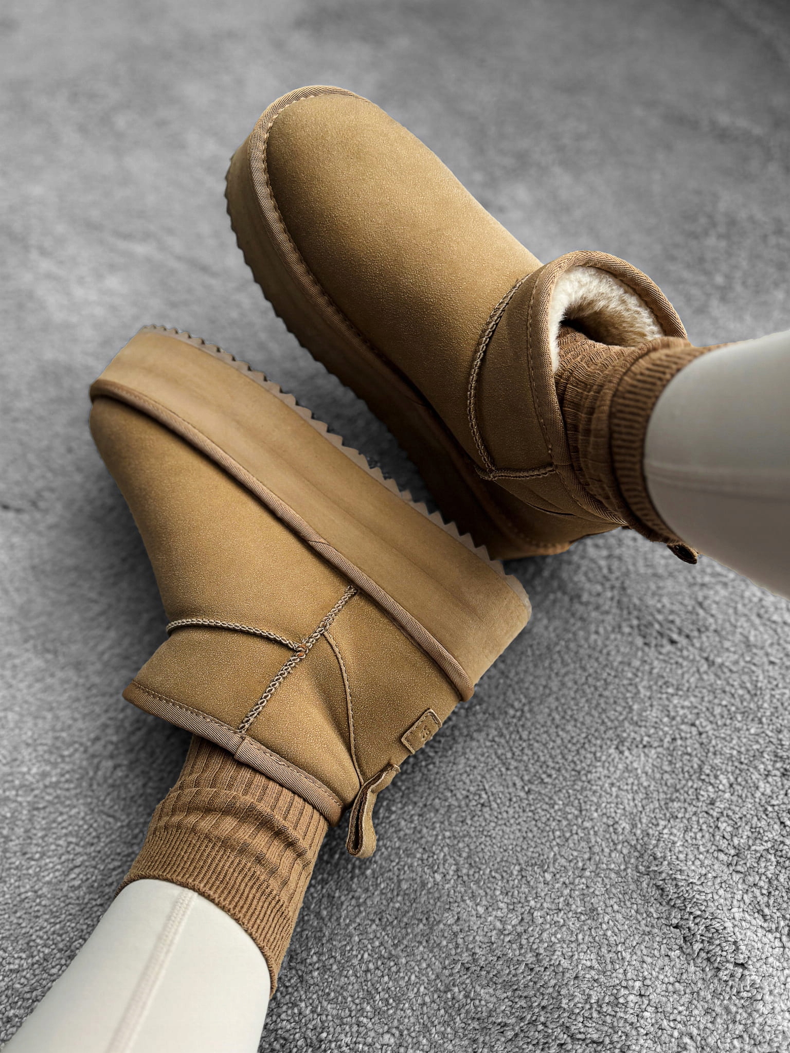 Dámské kotníkové boty Mistic Olavoga 41 béžové