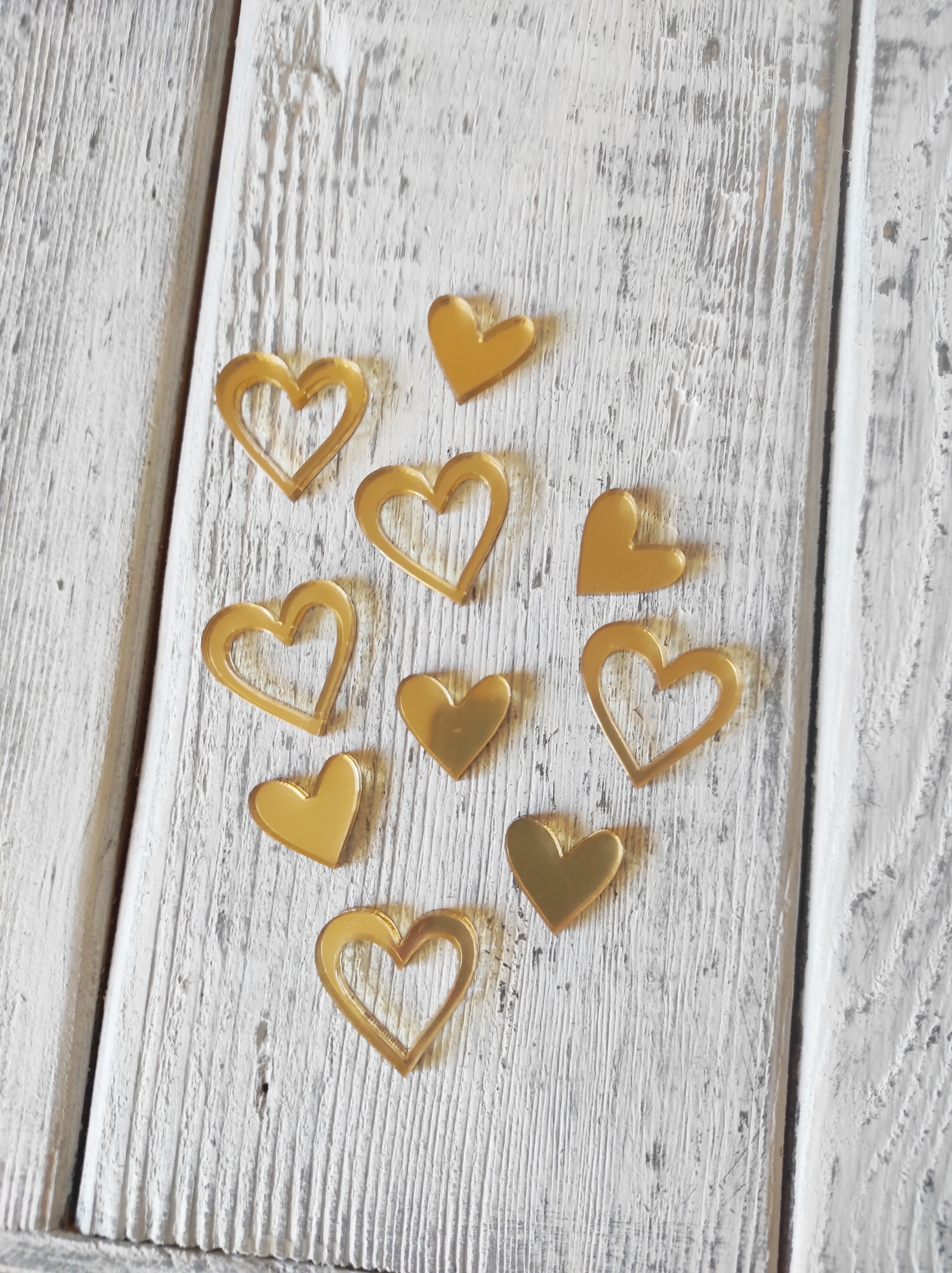 

Serduszki złote na plexi lustro (akrylowe) 5 szt