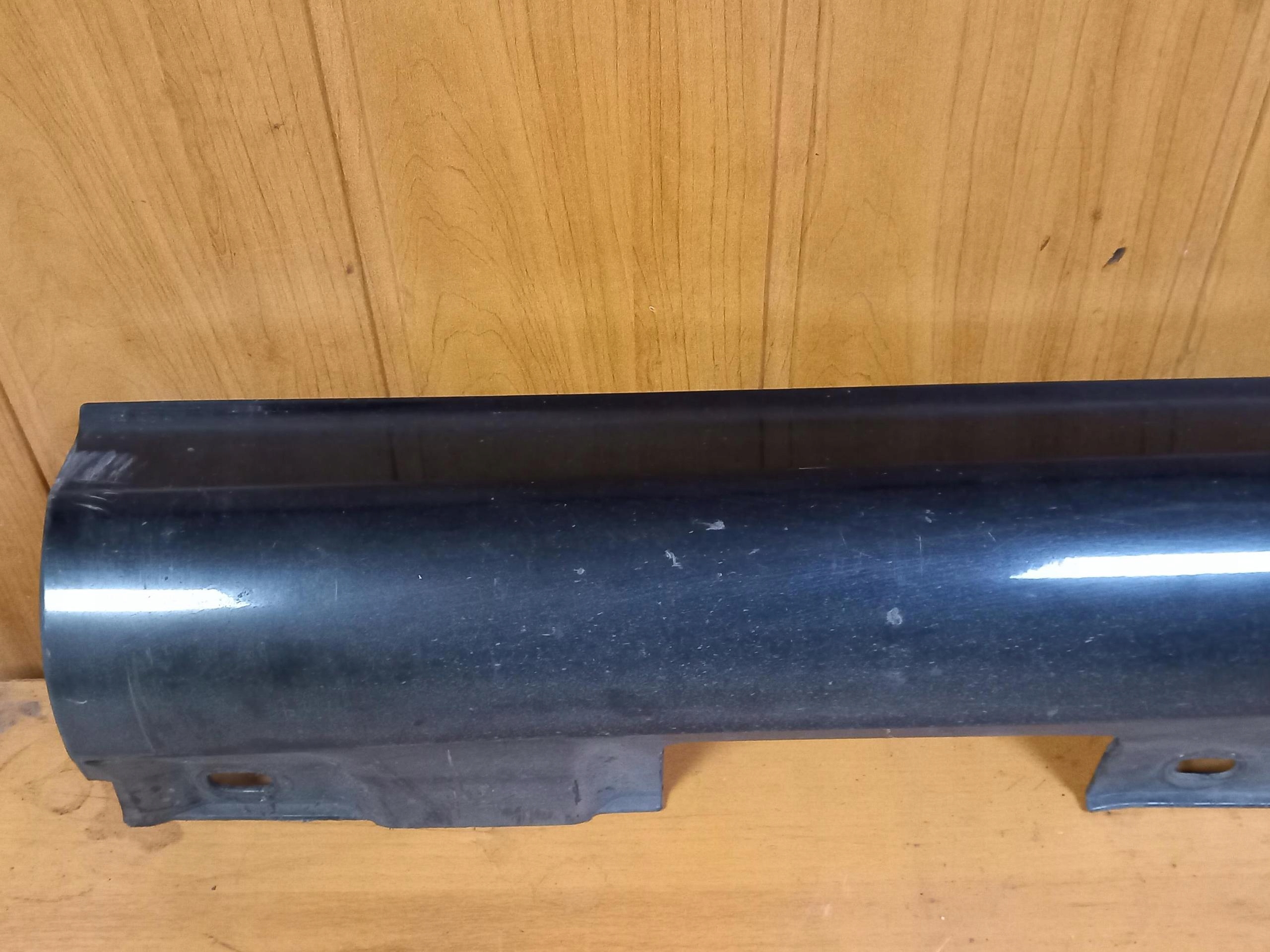 moulding threshold left AMG MERCEDES C-class W204 197 sedan A2046981354