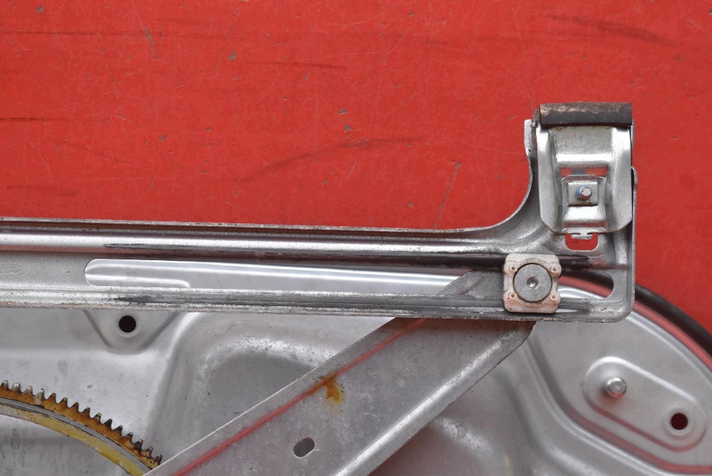 window regulator right front EU 7M51-R203A28-DB FORD KUGA MK1 08-13