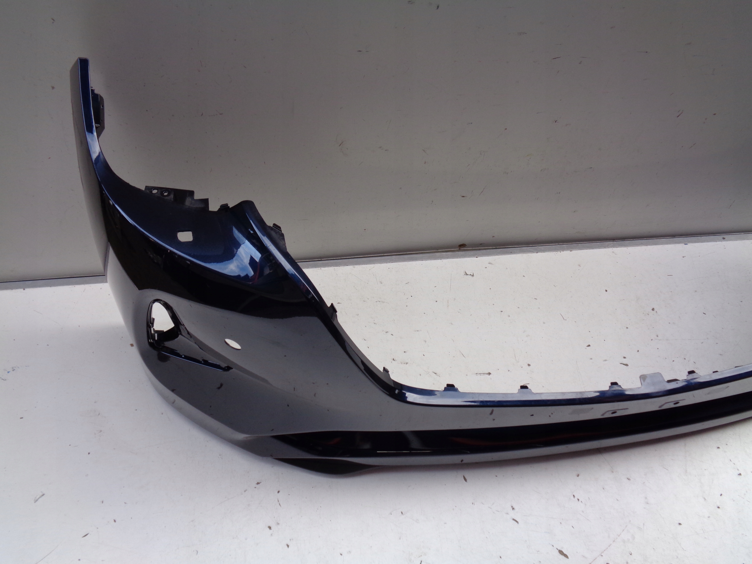 Frontstoßstange MAZDA CX60 22- NR 37460