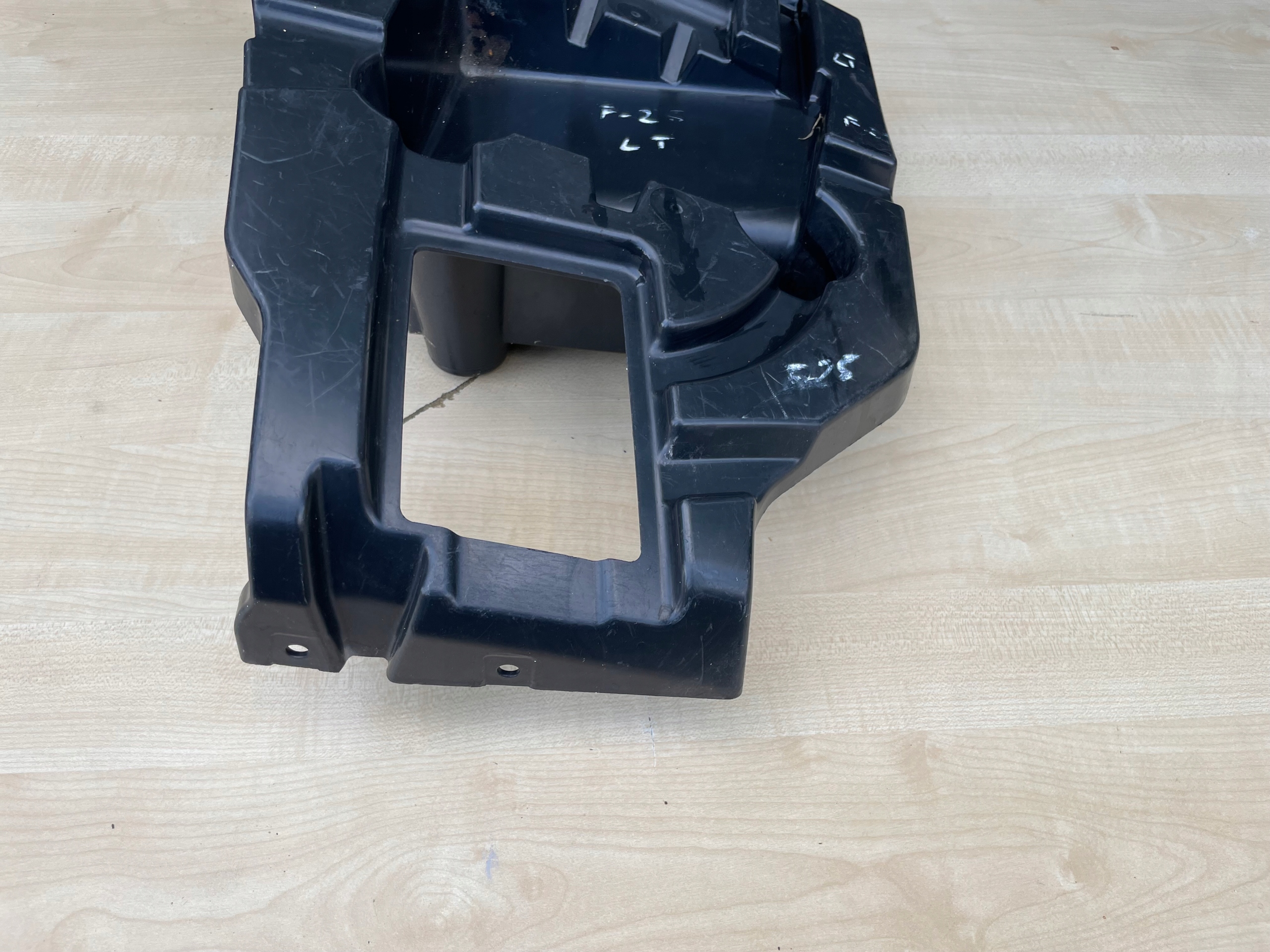 BMW X3 F25 holder bumper bracket left rear part 7210077