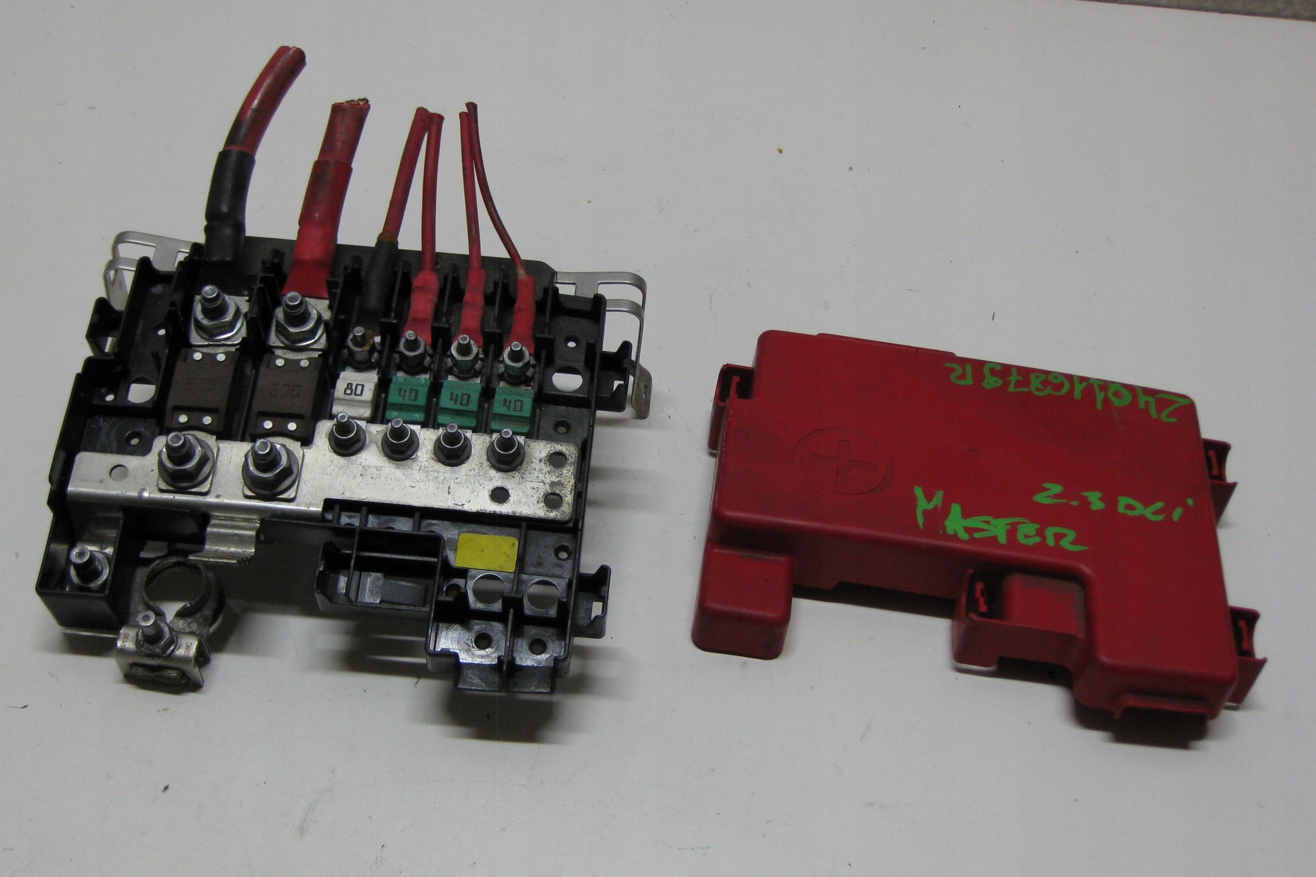RENAULT MASTER III Câble batterie Positif 241143001R