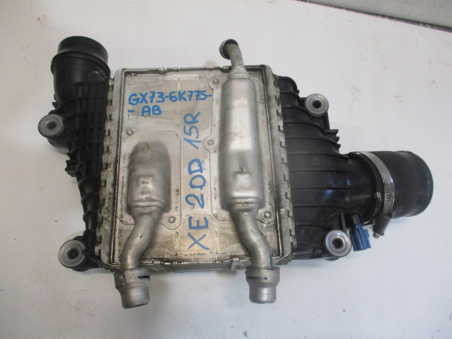 intercooler JAGUAR XE 2,0D GX73-6K775-AB