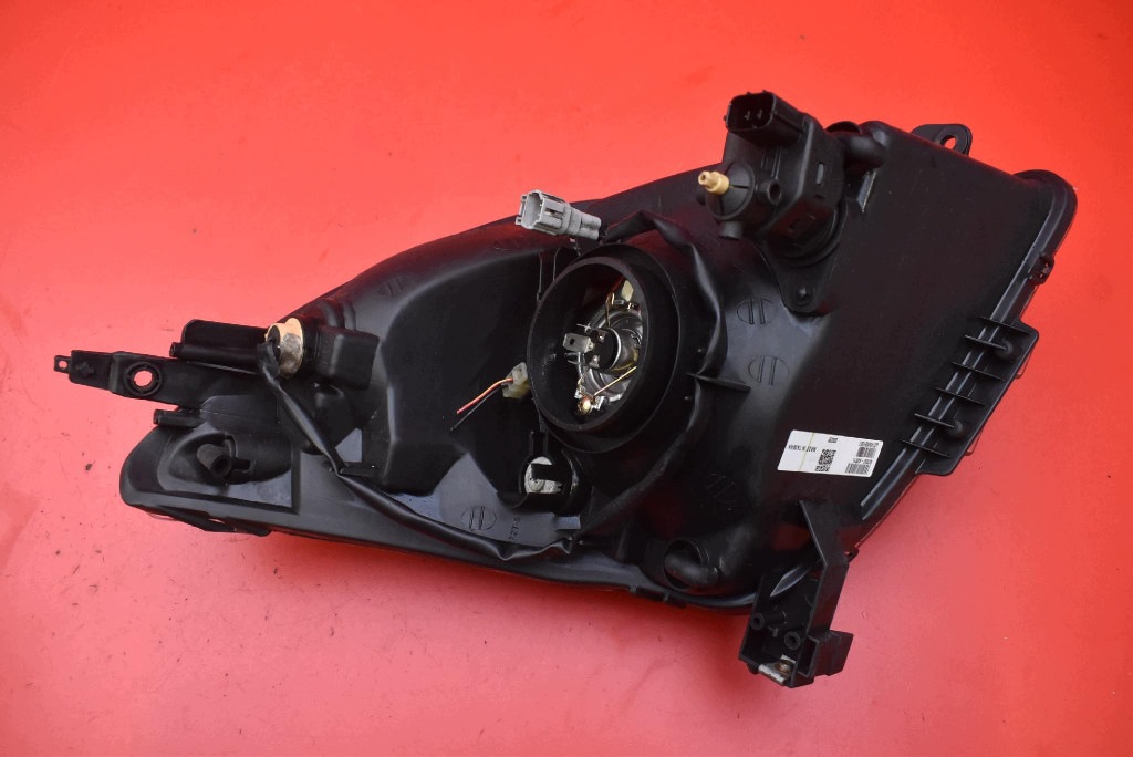 REFLEKTOR left light front EU SZ092-A201L SUZUKI SWIFT 4 IV MK6 04-10