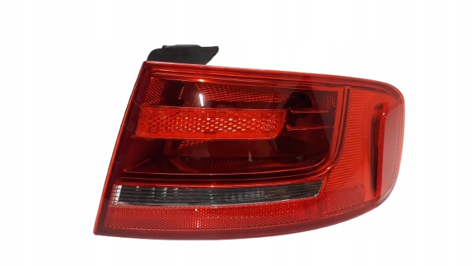 AUDI A4 B8 4D SEDAN 07- LAMPA PRAWA TYLNA 8K5945096D - CAŁA ŁADNA KOMPLETNA