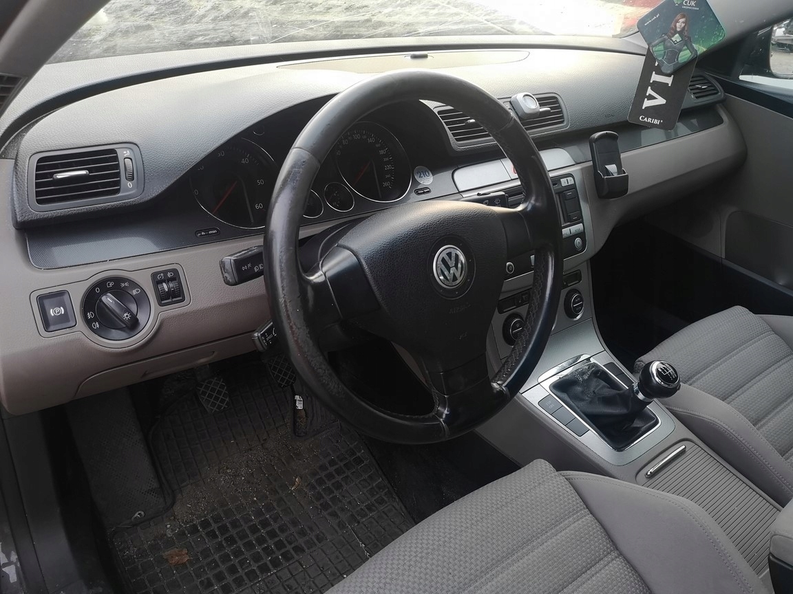 1T1857001A - VW PASSAT B6 B7 доска консоль подушка безопасности ремни Mocca