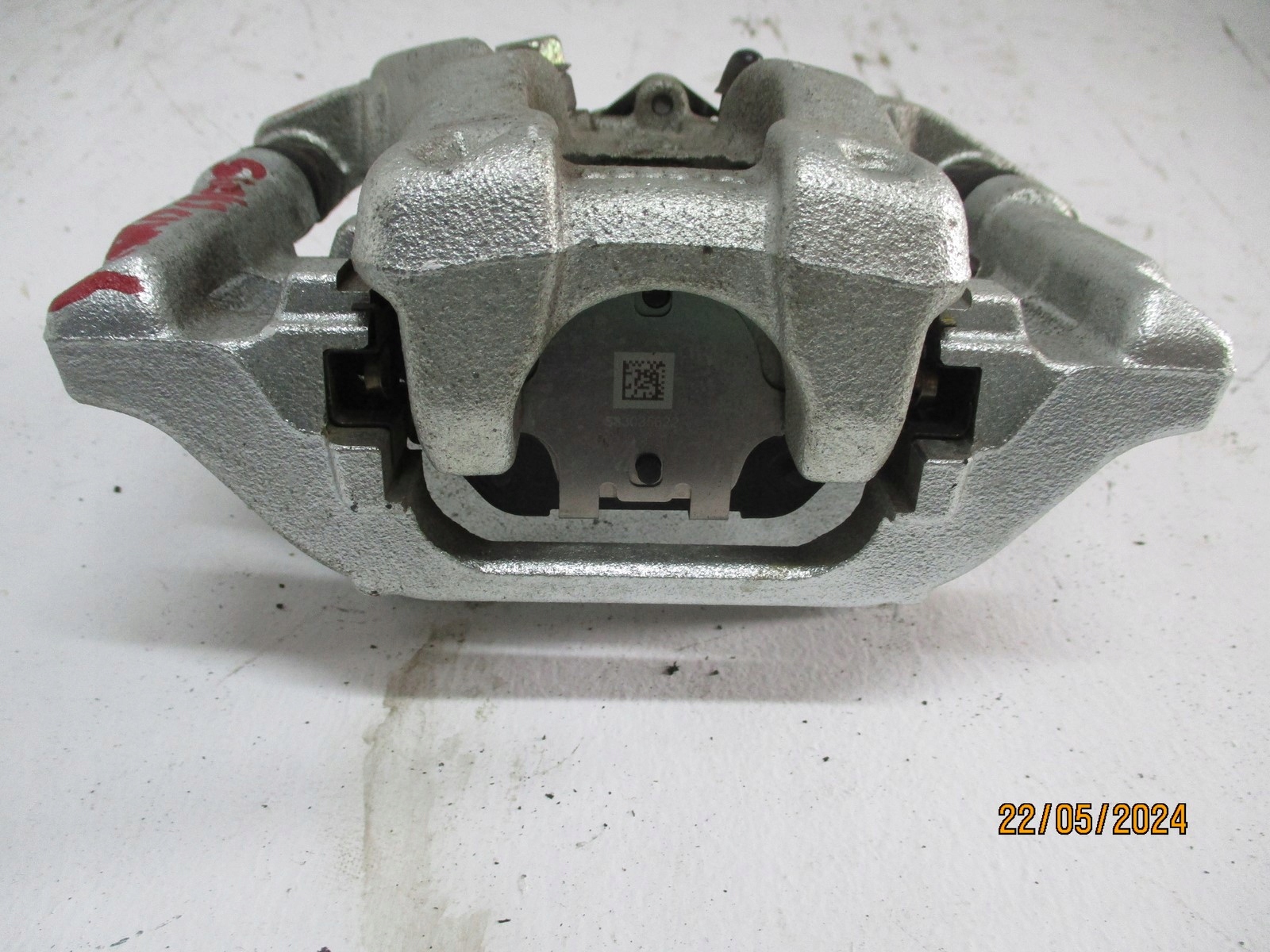 caliper calipers TOYOTA YARIS IV CROSS 1,5 HYB