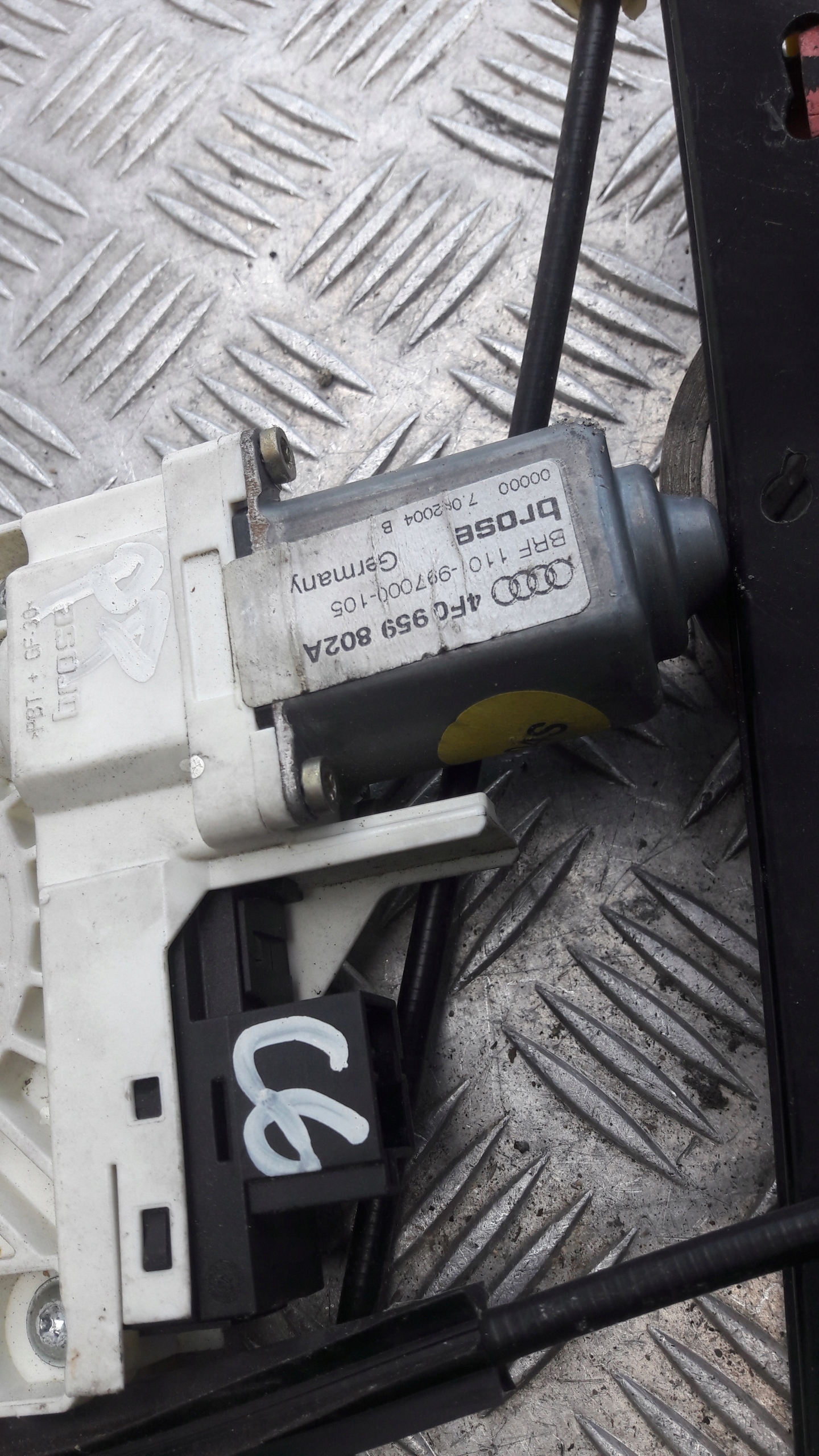 AUDI A6 c6 window regulator right front SILNICZK 4f0959802b