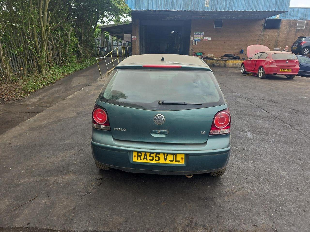 svjetlo treće štop svjetlo Volkswagen Polo 4 facelift 2005 6Q6945097