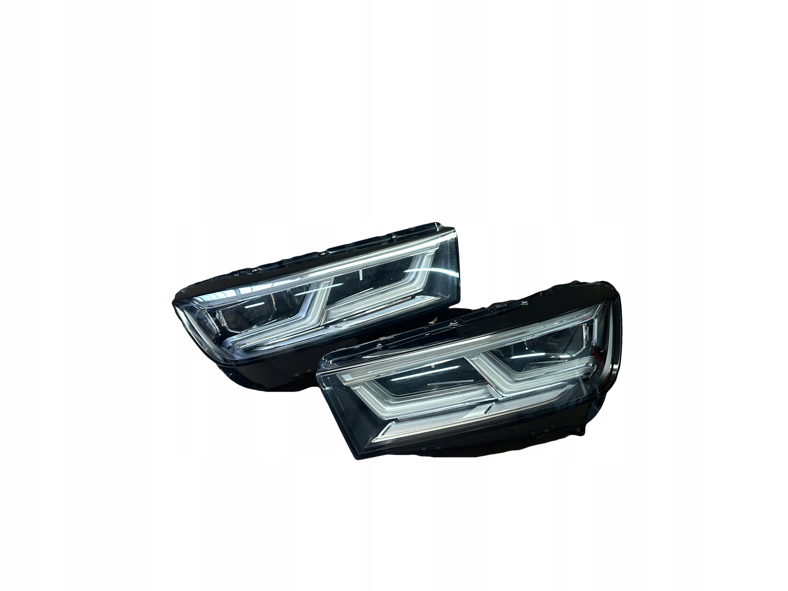 AUDI Q5 80A lights front FULL LED 80A941033