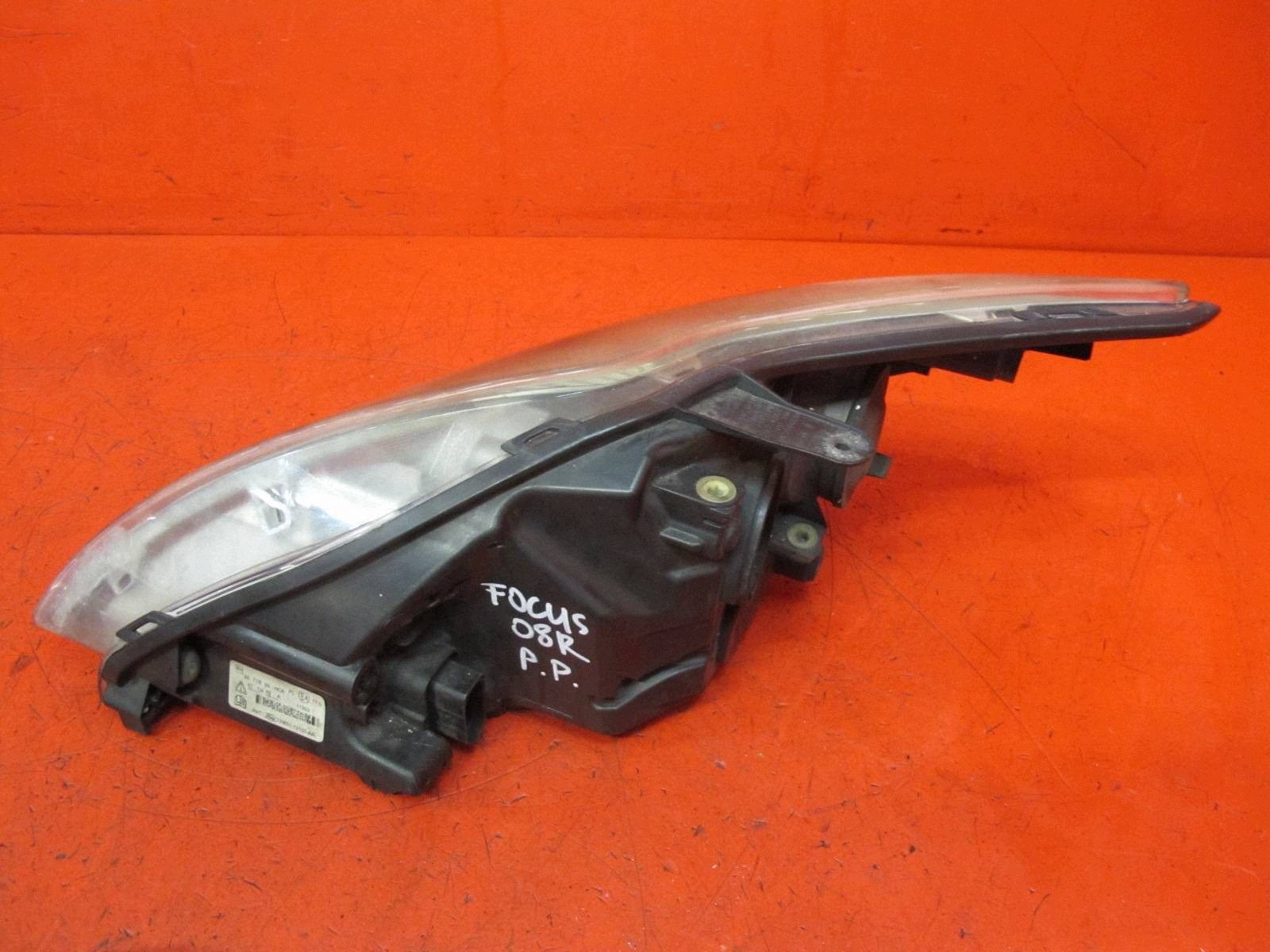 FORD FOCUS 2 II MK2 LIFT 08-11 light REFLEKTOR right front front EUROPA