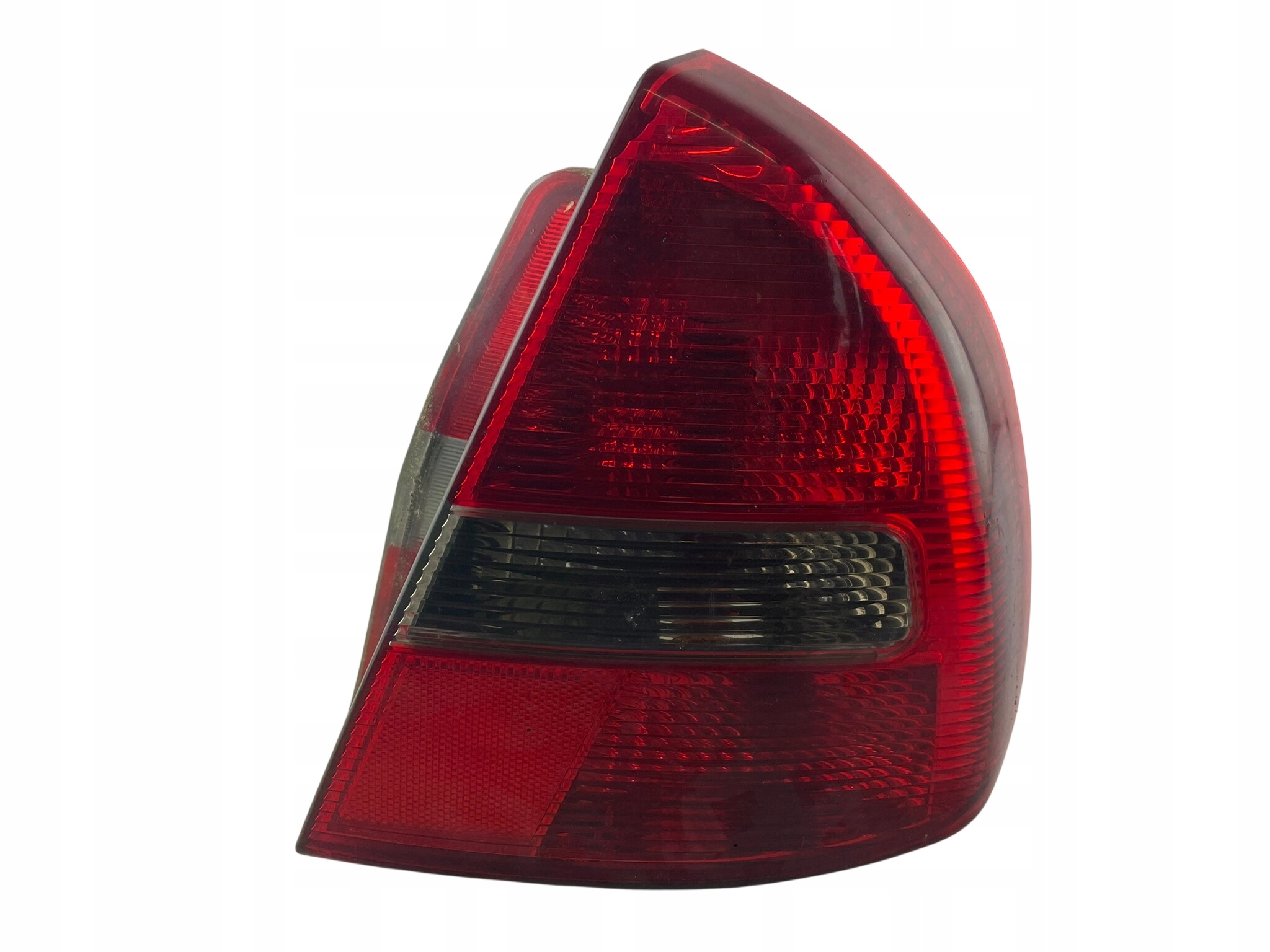 light rear right 151 082 Mitsubishi Carisma europejska OE