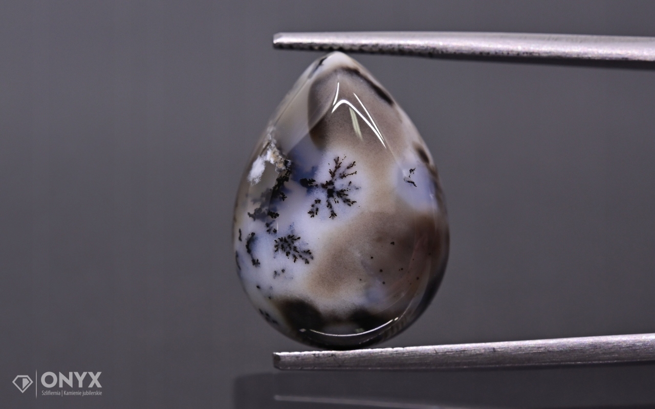 Dendritový achát z Turecka kabošon slza 18x13 mm