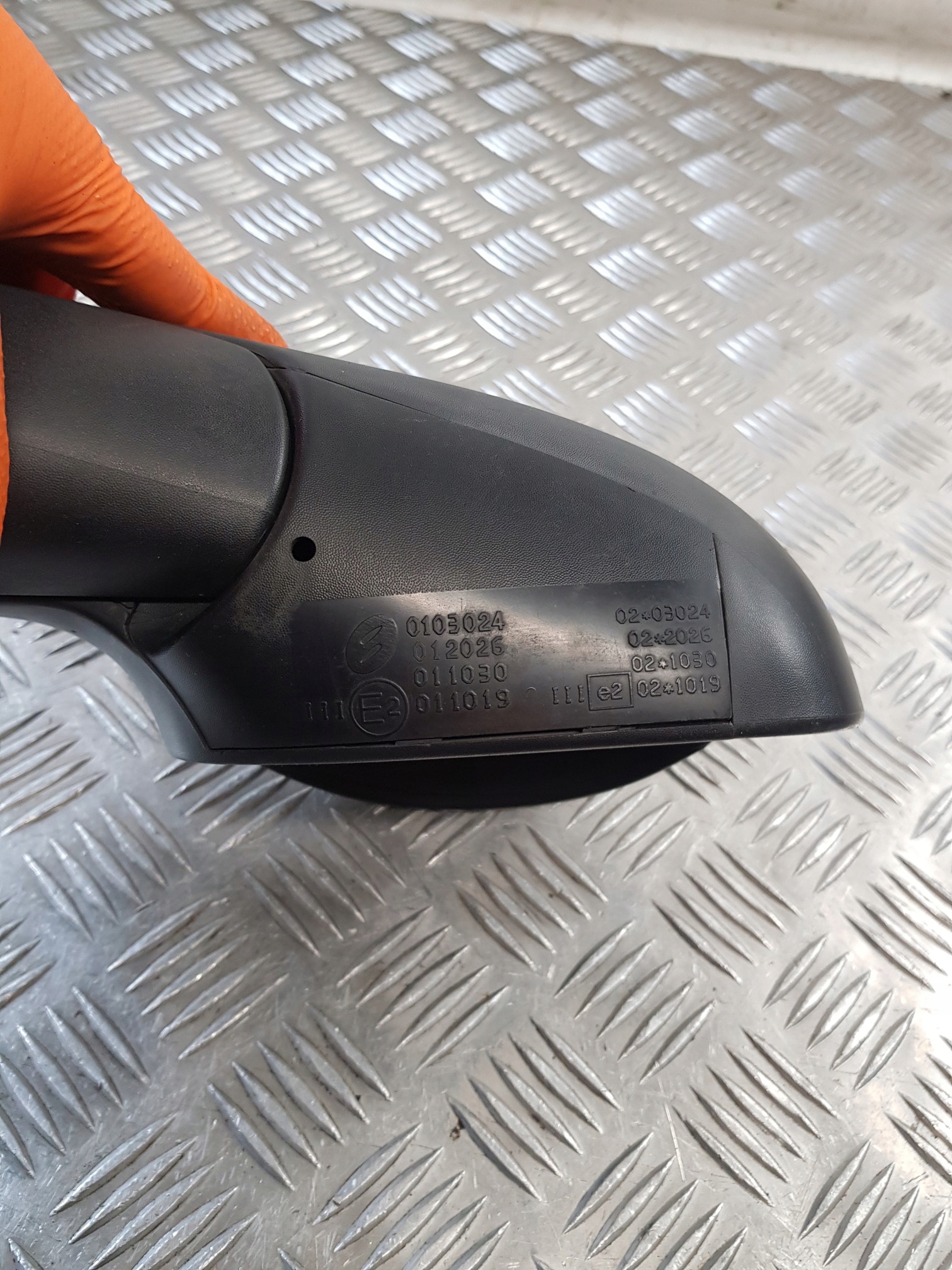 mirror left 3PIN CITROEN C3 and LIFT 05R