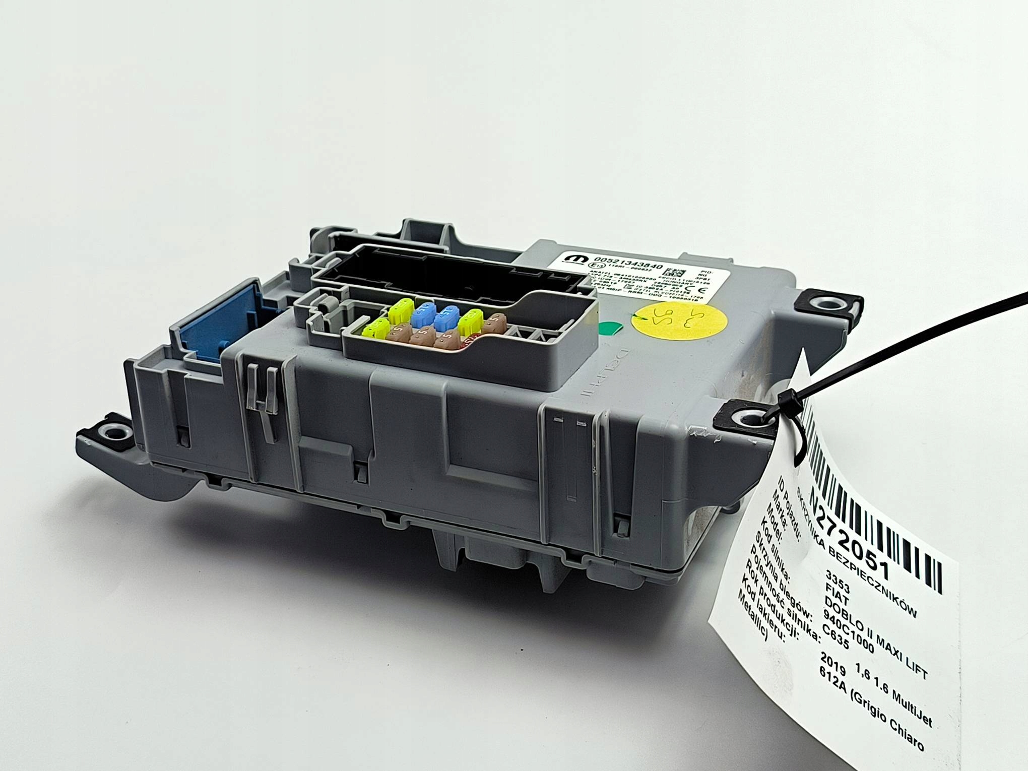 Module fusibles 054101606830 FIAT DOBLO II MAXI LIFT