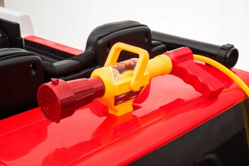 MEGA STRAŻ POŻARNA Z DŹWIĘKAMI, FUNKCJĄ BUJANIA, M Liczba miejsc 2