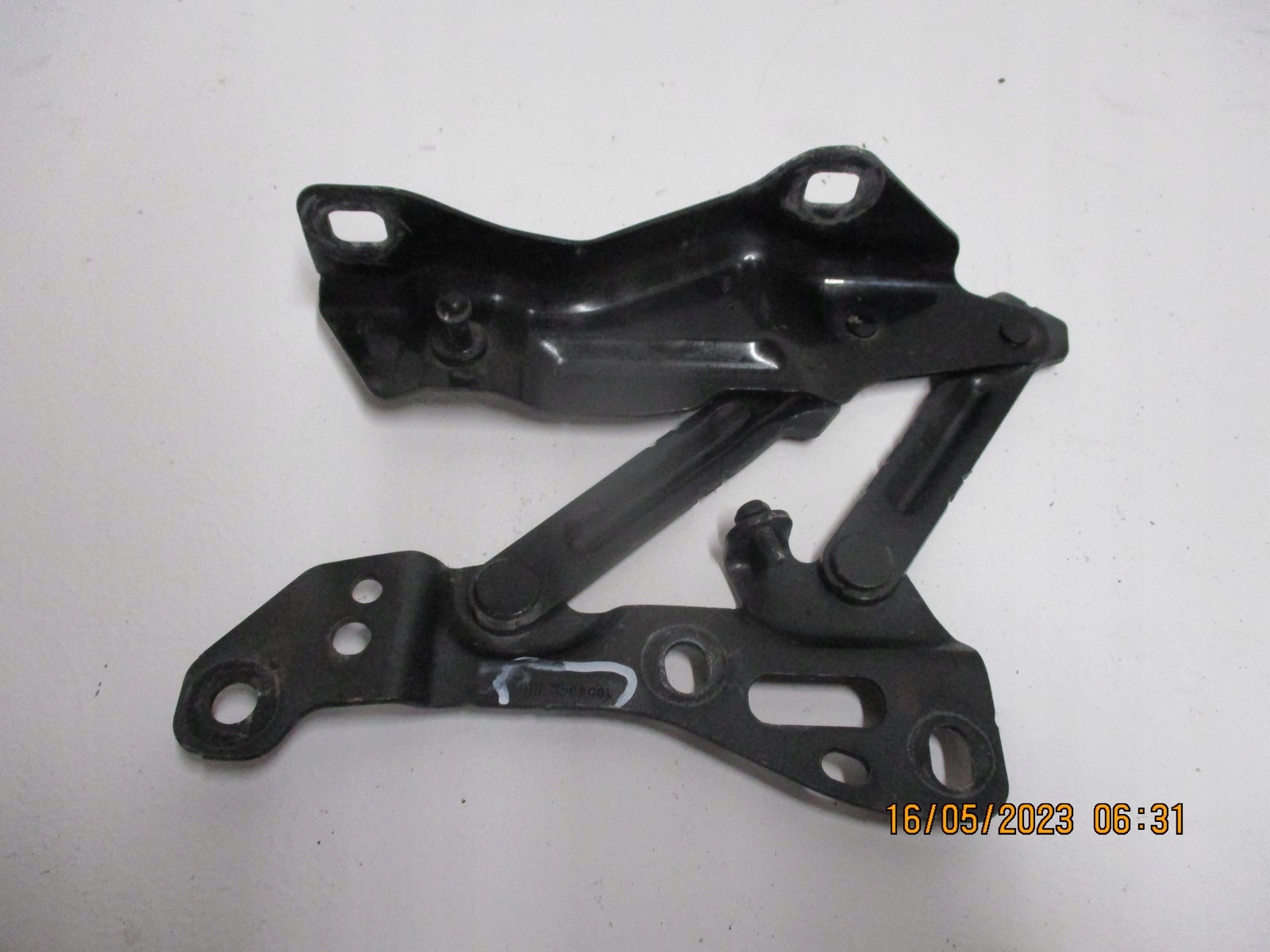 hinge bonnets hinges TESLA X 1058042 1058041