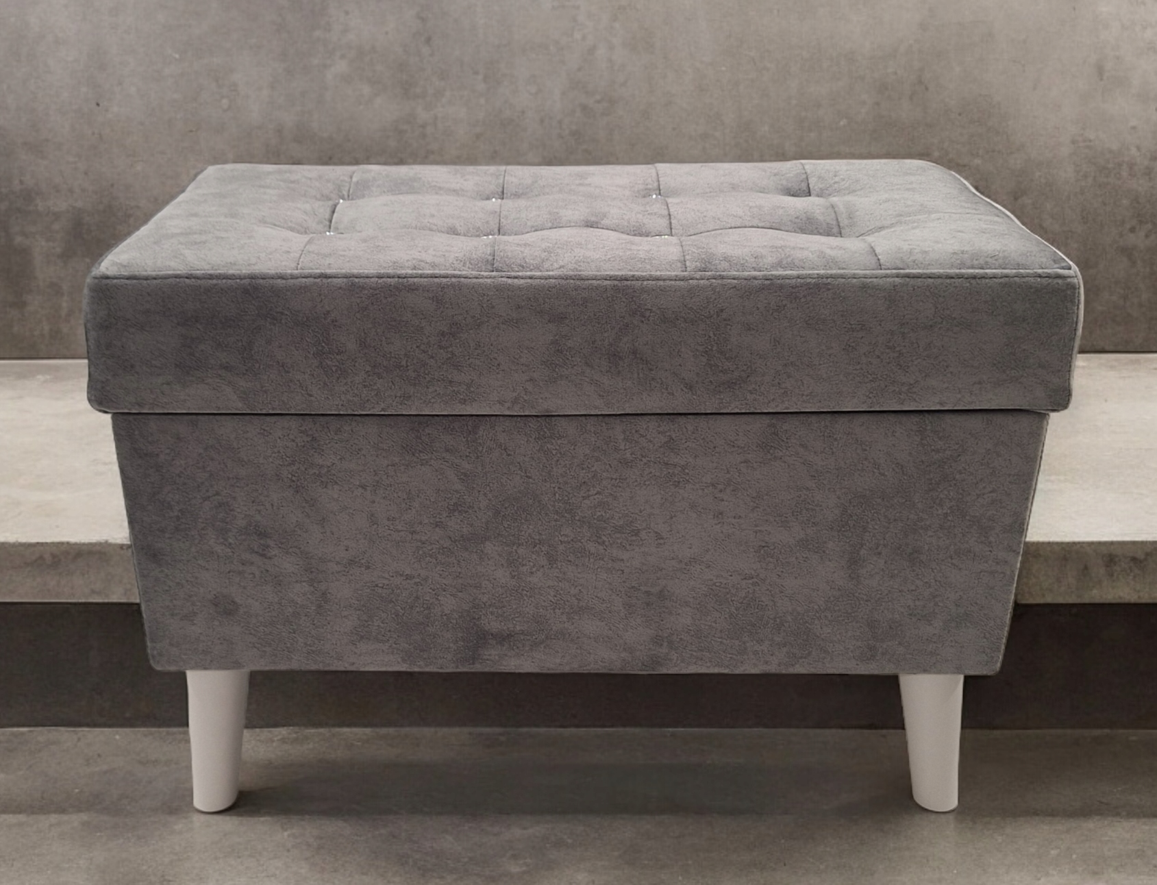 PUFA OTWIERANA SCHOWEK Pojemność skrzyni 30 l