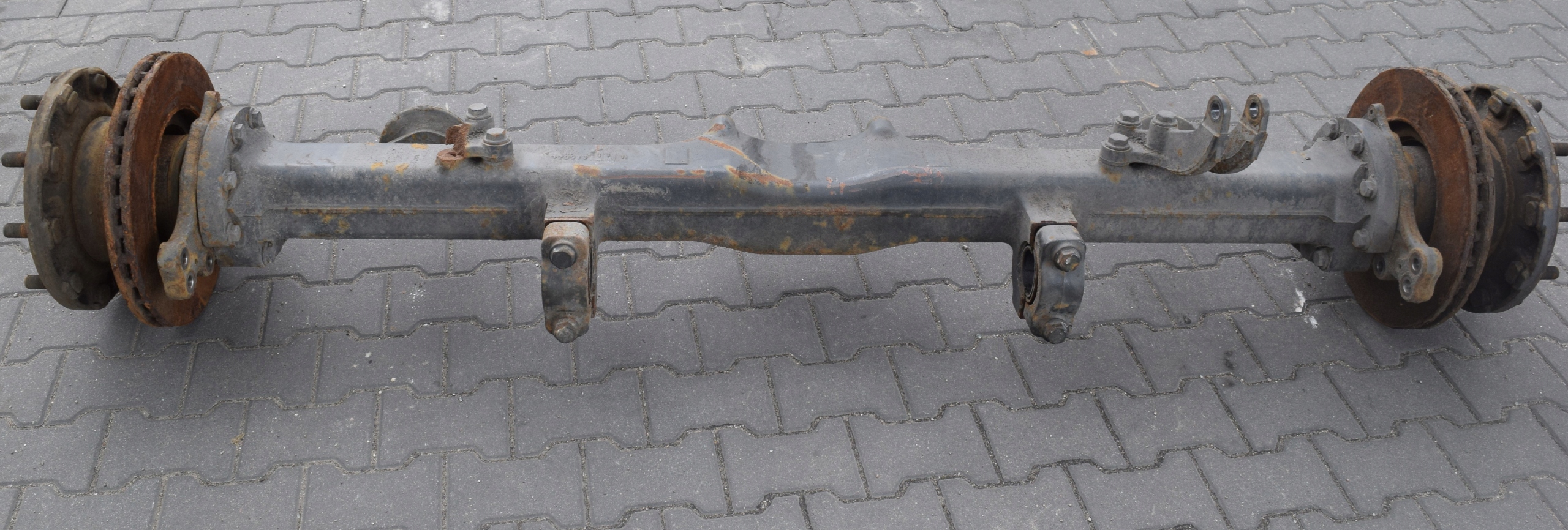 OŚ WLECZONA MERCEDES ACTROS MP3