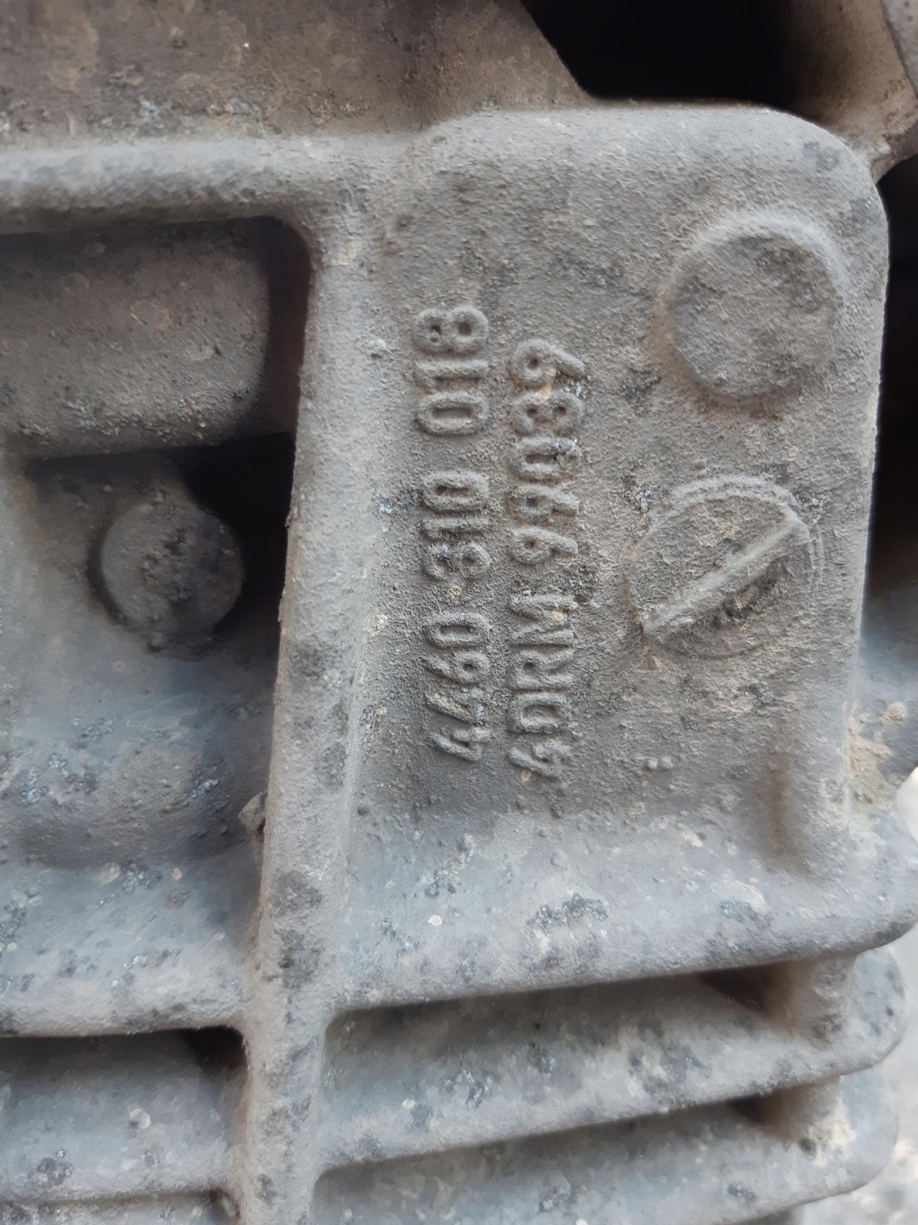 AUDI Q7 4L 3.0 TDI differential diff differential rear rear part 4460310019