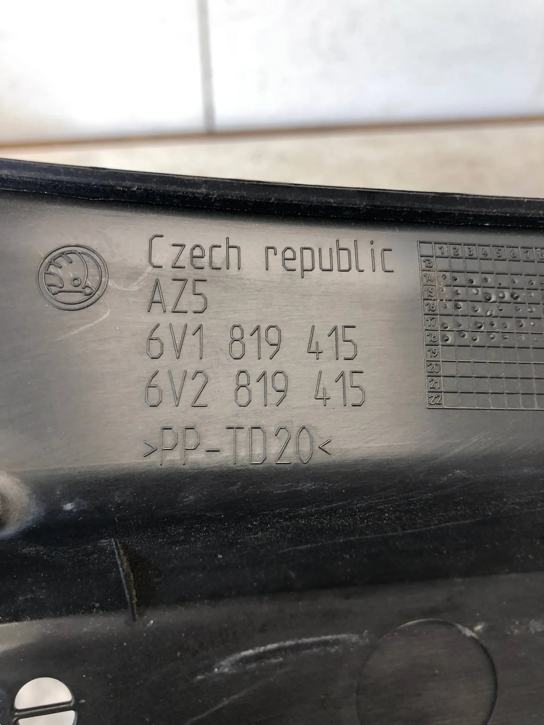 torpedo left SKODA FABIA III KOMBI 6V1819415
