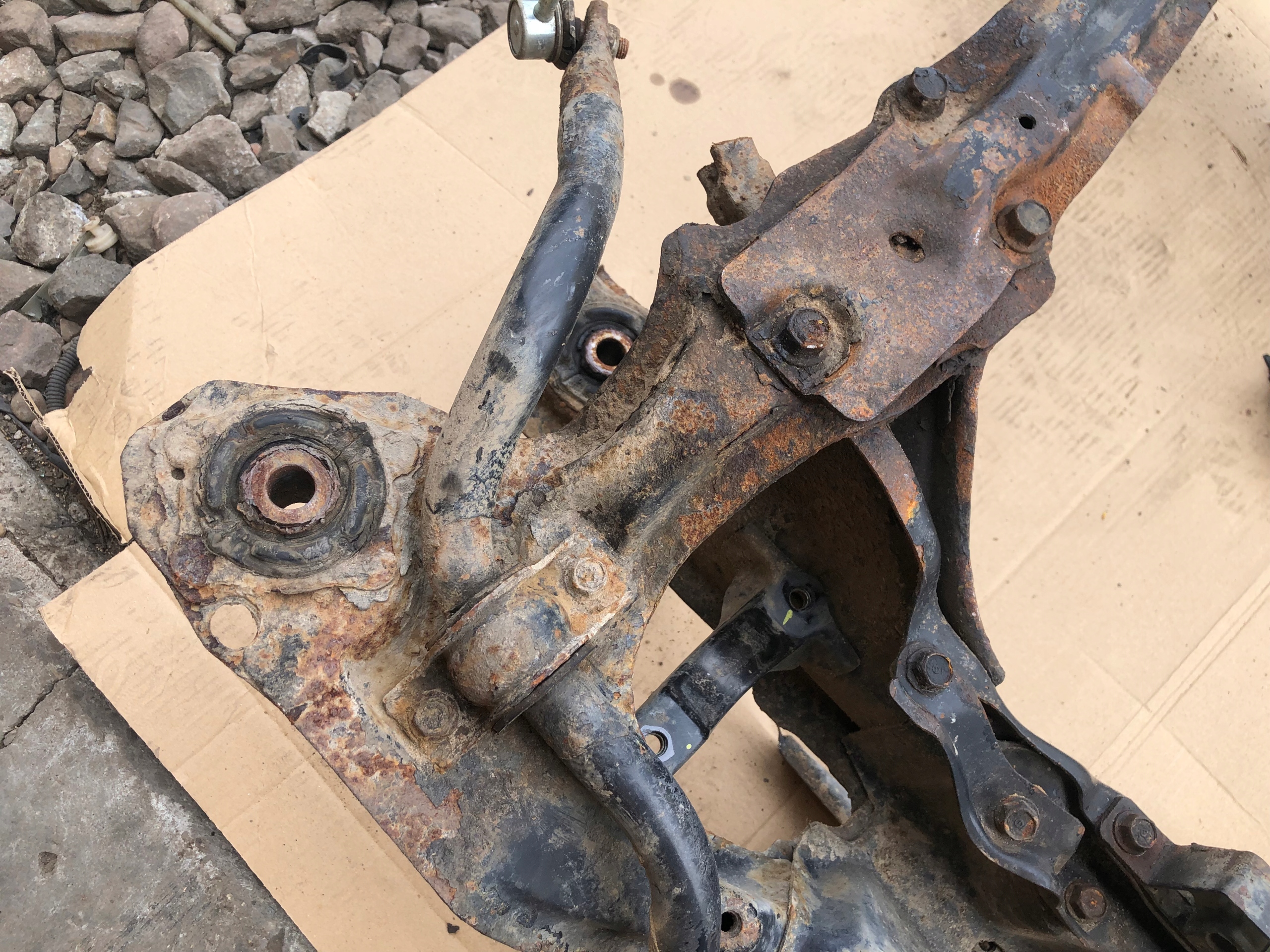 подрамник рама Двигателя Honda Accord VI 2.0