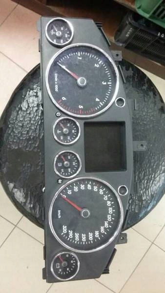 Vw touareg 7L 5.0 tdi dials,dials 7L6920881B
