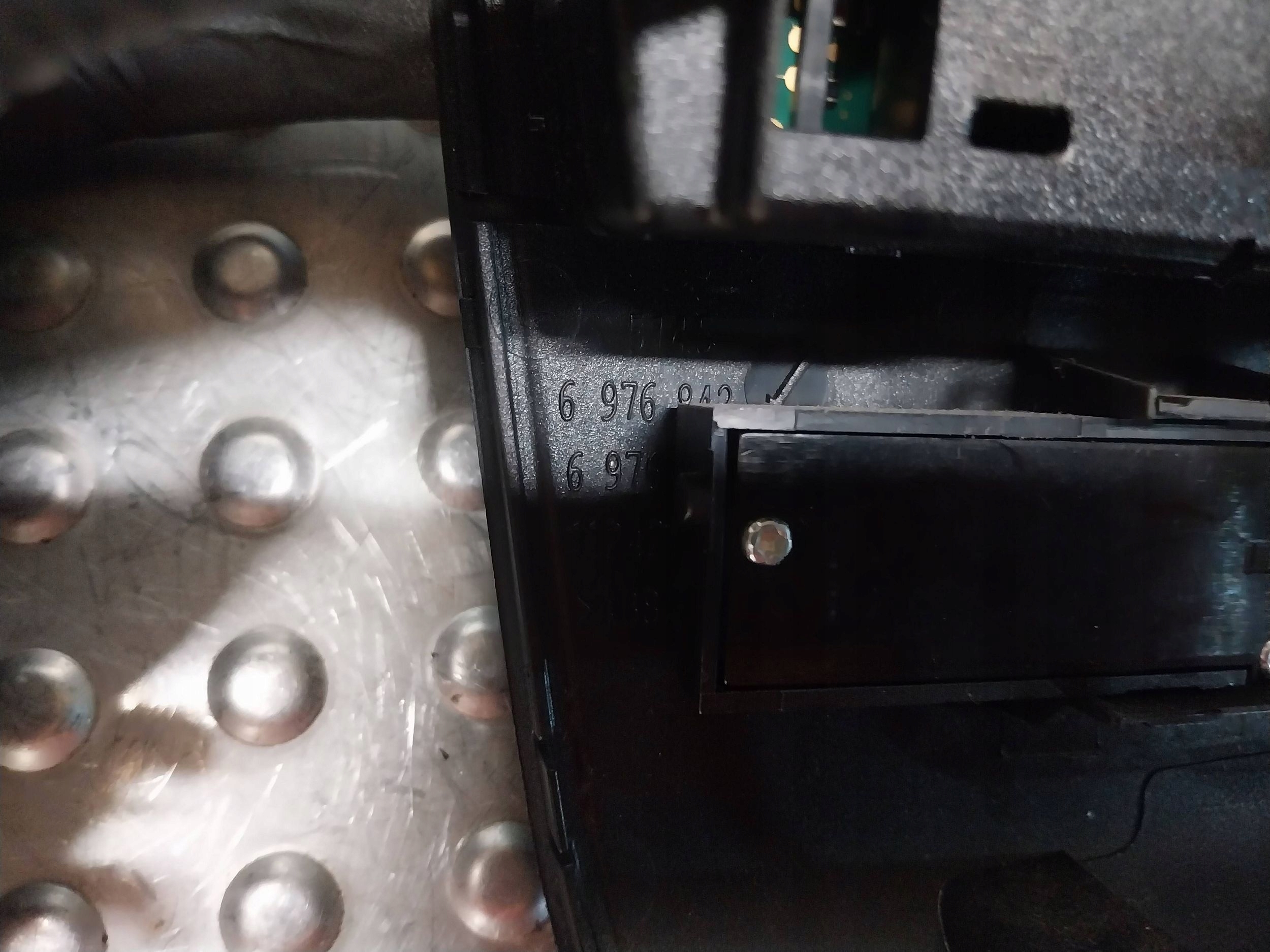 PANEL rešetka ventilacije klimatizacije 9199260 BMW E81 E82 E84 E87 E88 E90 E91 E92 E93