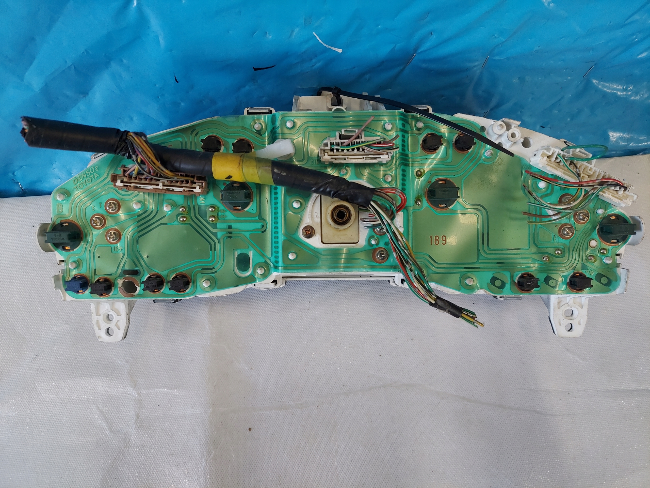 dials clock TOYOTA STARLET 1.3 B 83800-10200
