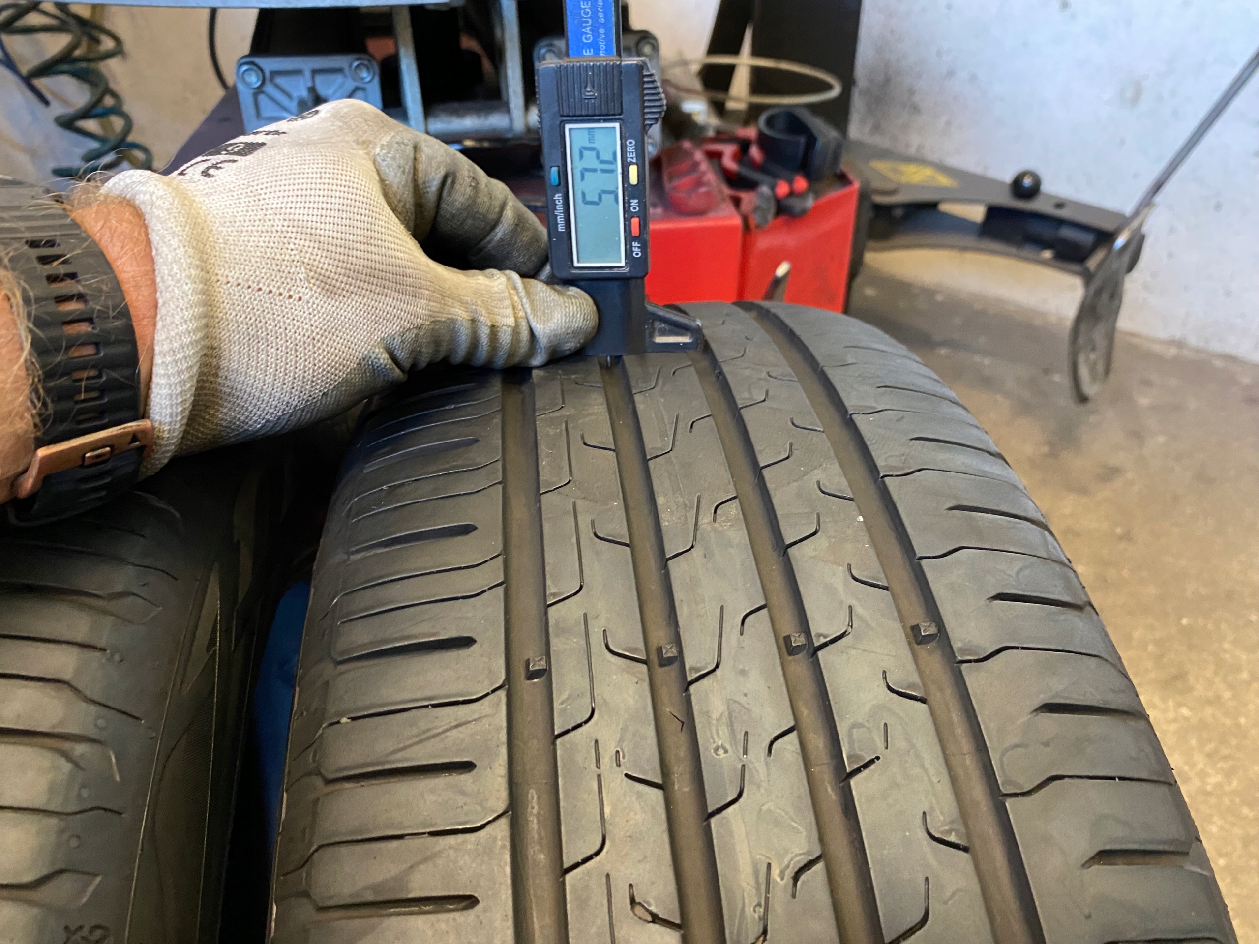 2 tyres summer 205/55R16 Continental EcoContact 6 6mm