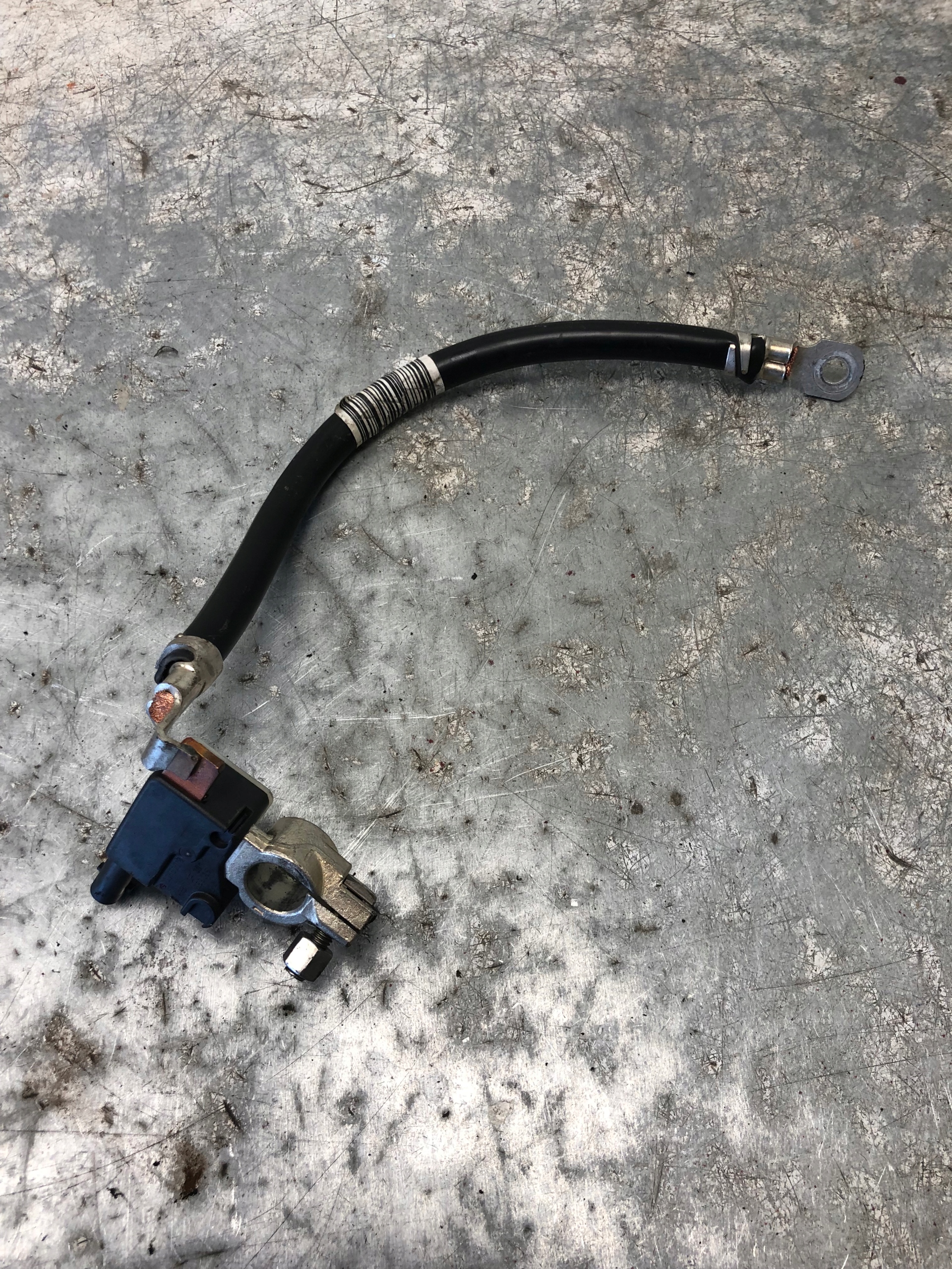 Batteriemanagement Sensor AUDI A4 B8 8K0915181B