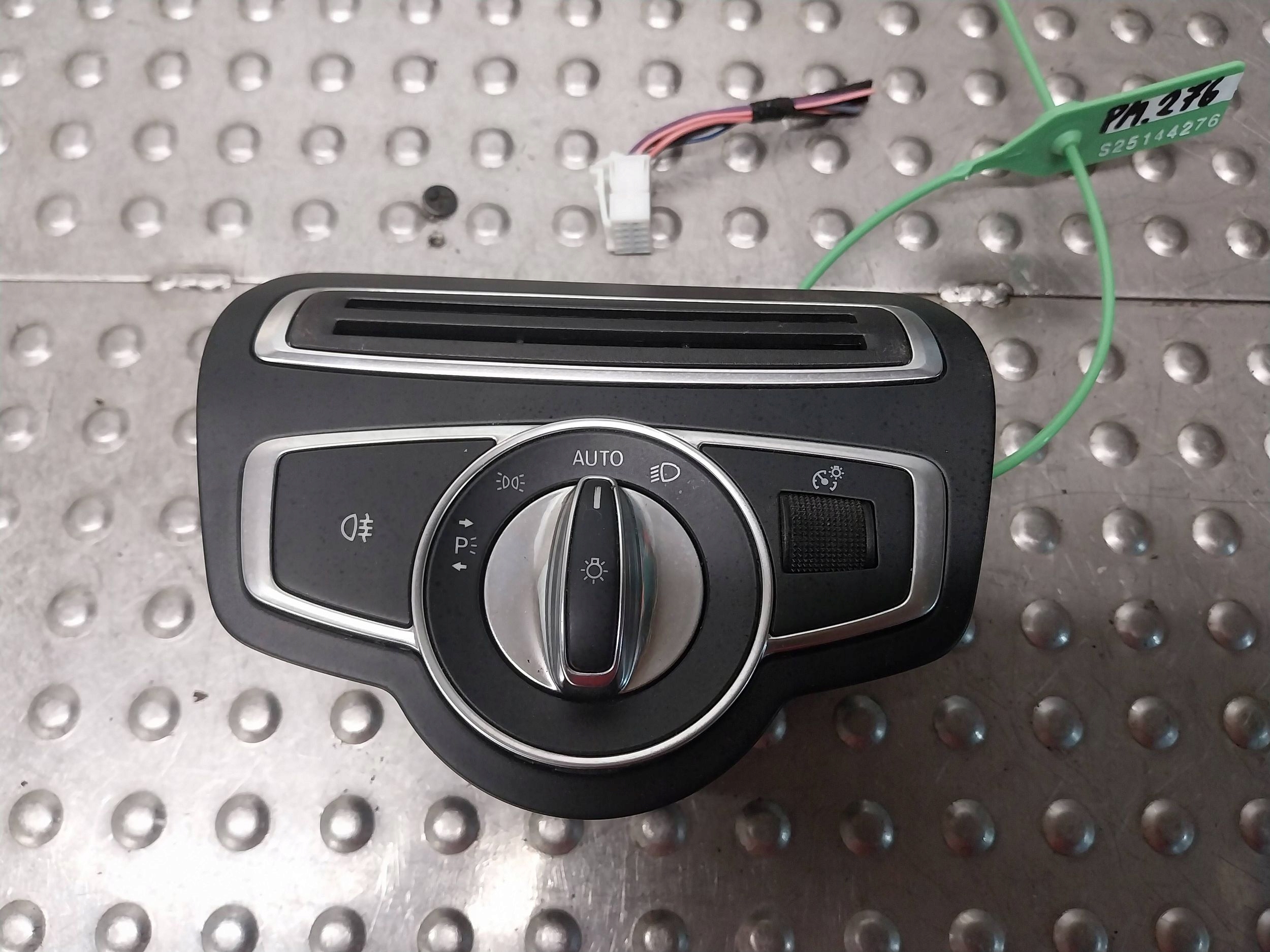 switch light switch A2059051810 MERCEDES GLC W253 X253 W213 W205