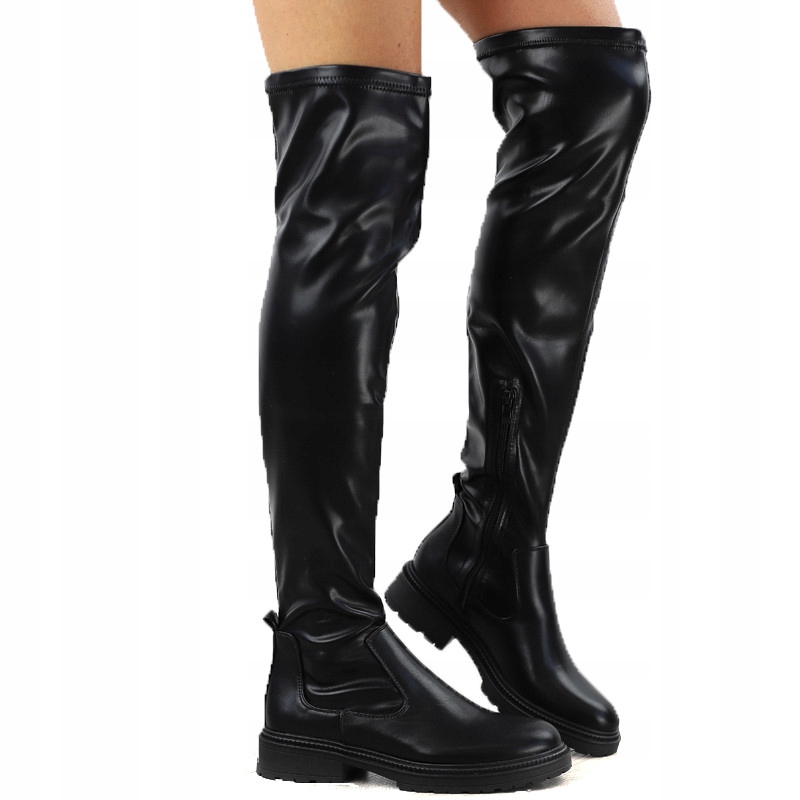 Černé kozačky kozačky dámské lesklé ploché mušketýrky za koleno