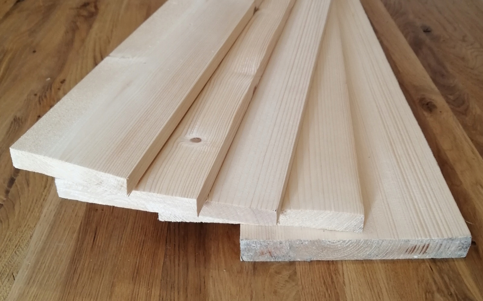 Deska ŚWIERK 14x2cm 250cm PRODUCENT