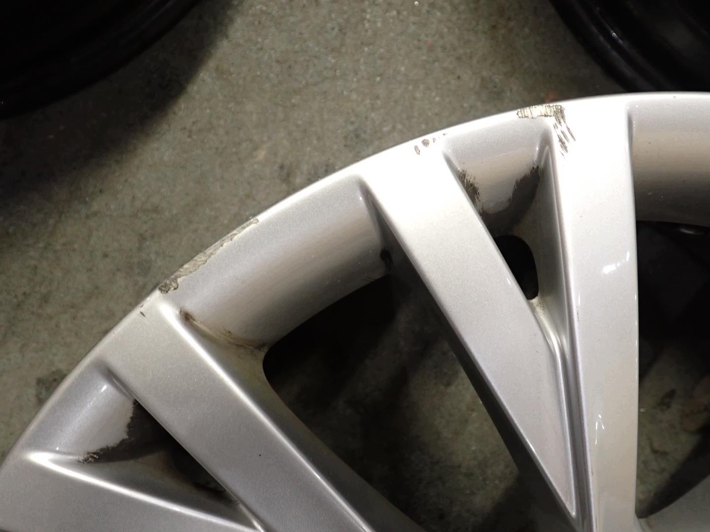 disk disk SKODA 3V0 5x112 ET44 8J 18" 3V0601025AN
